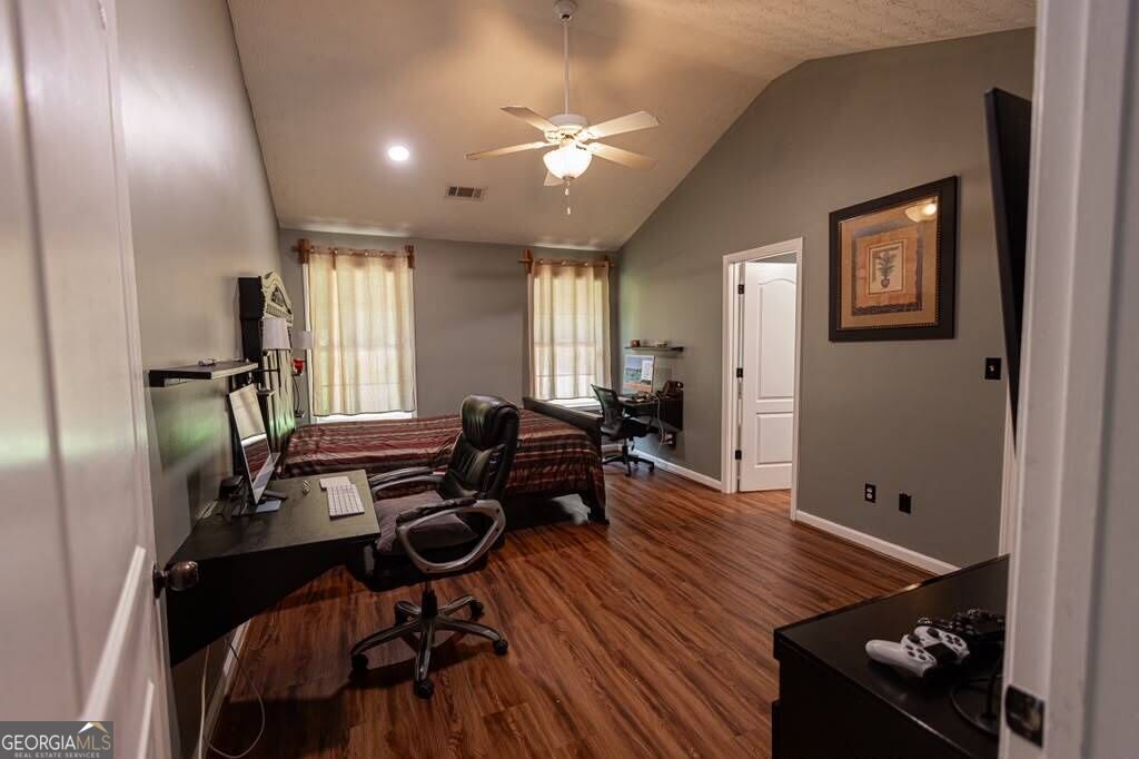 35 Madison Court Property Photo 18