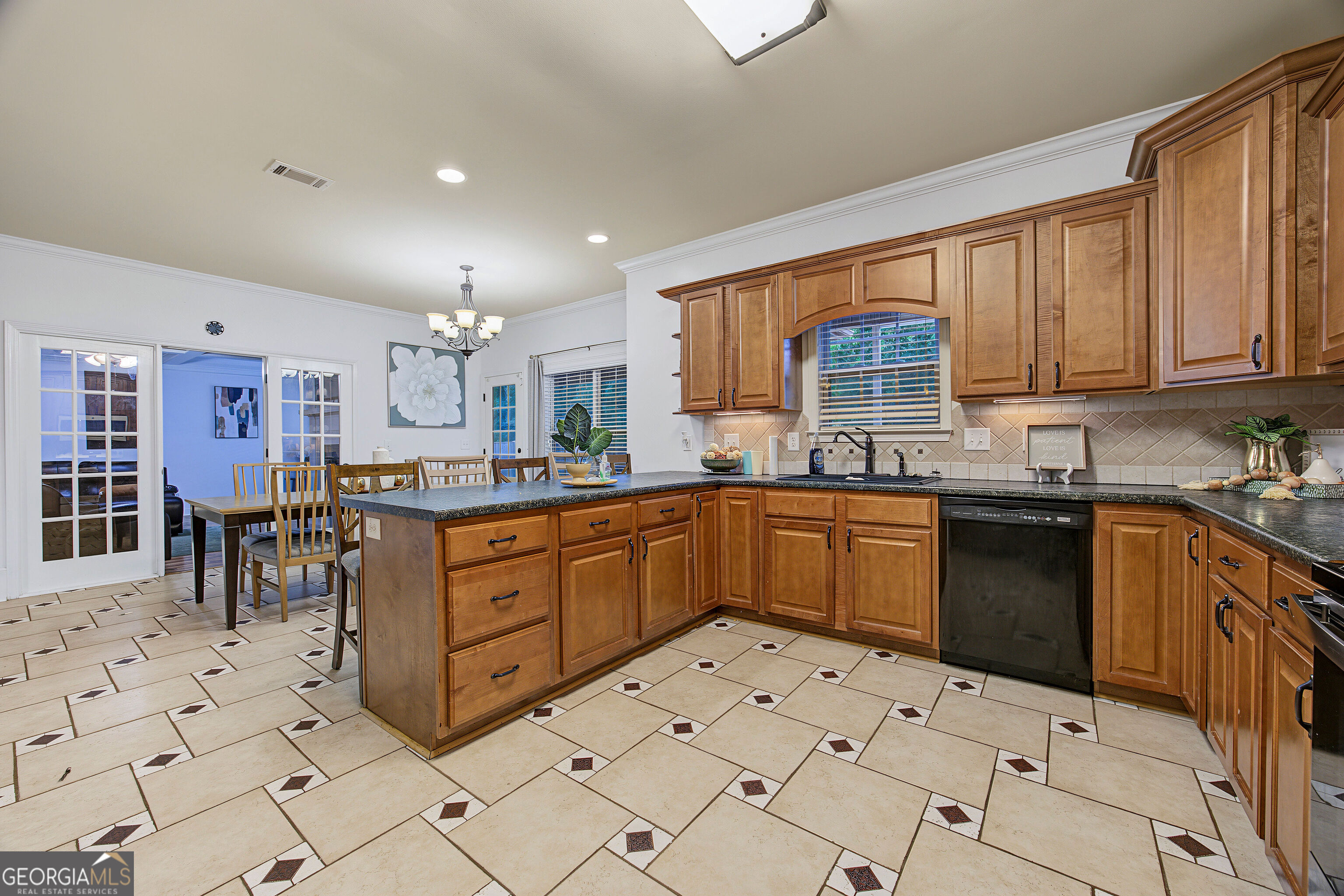 151 Liberty Court Property Photo 11