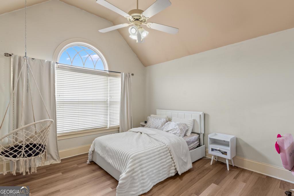 1202 Persimmon Way Property Photo 39