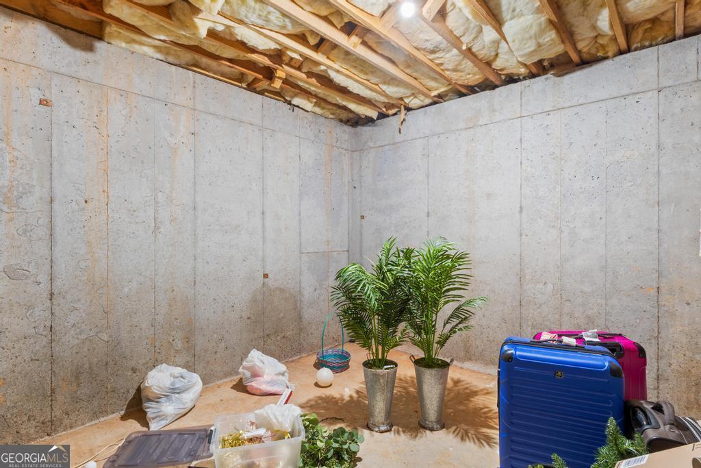 1202 Persimmon Way Property Photo 43