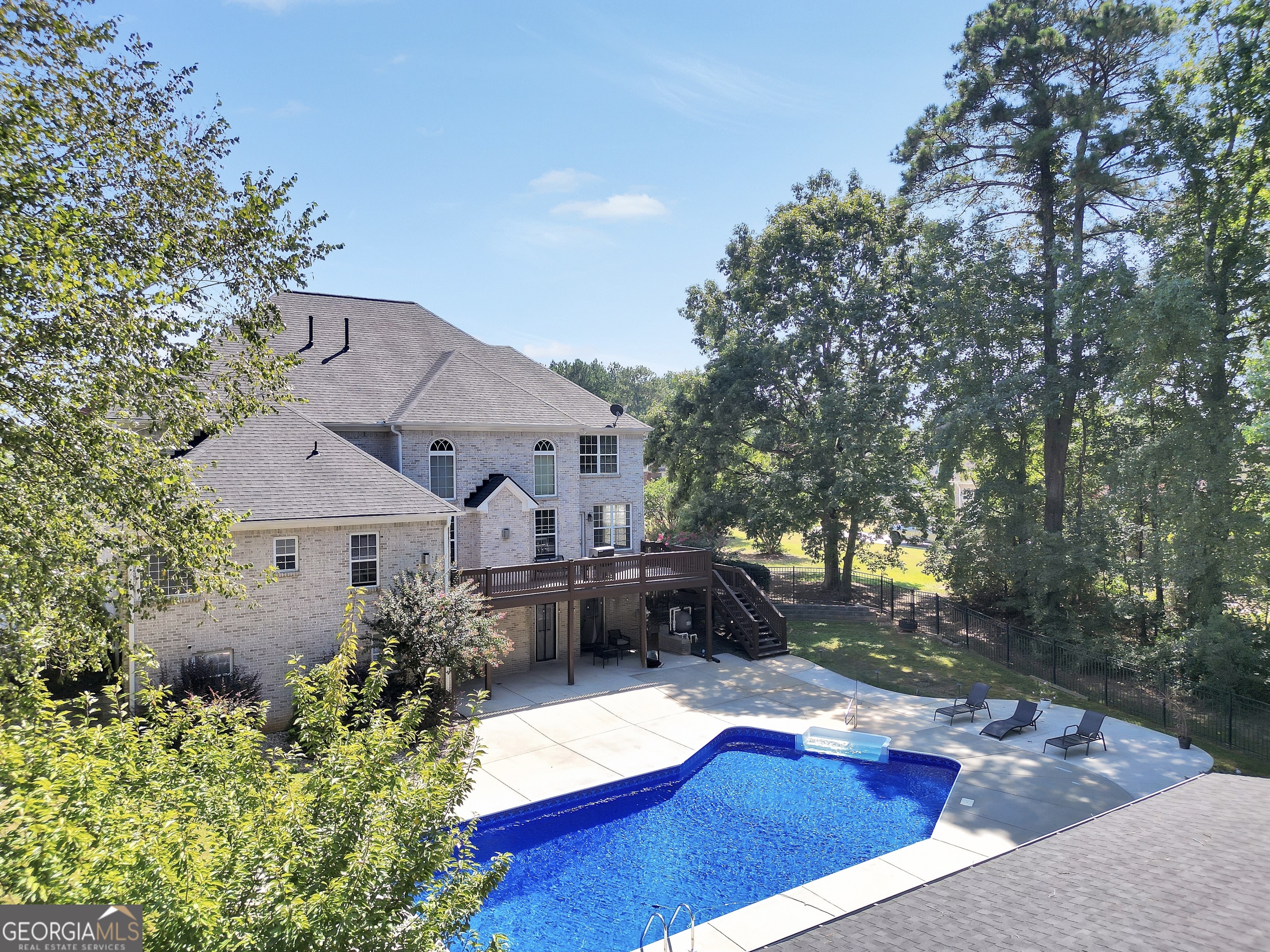 1202 Persimmon Way Property Photo 56
