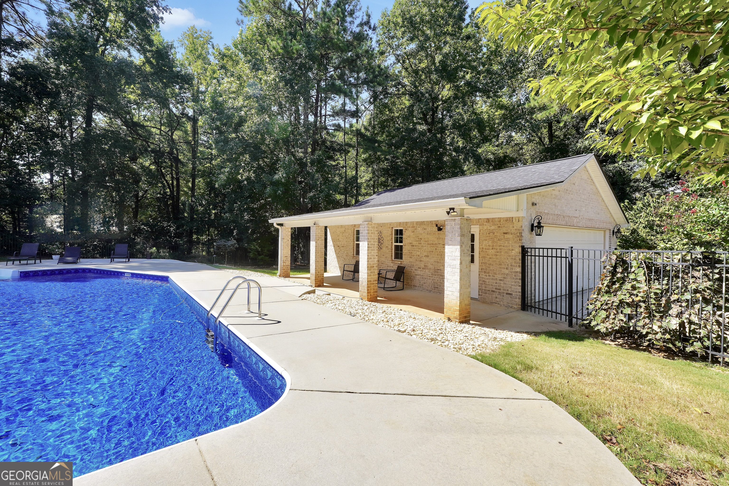 1202 Persimmon Way Property Photo 79
