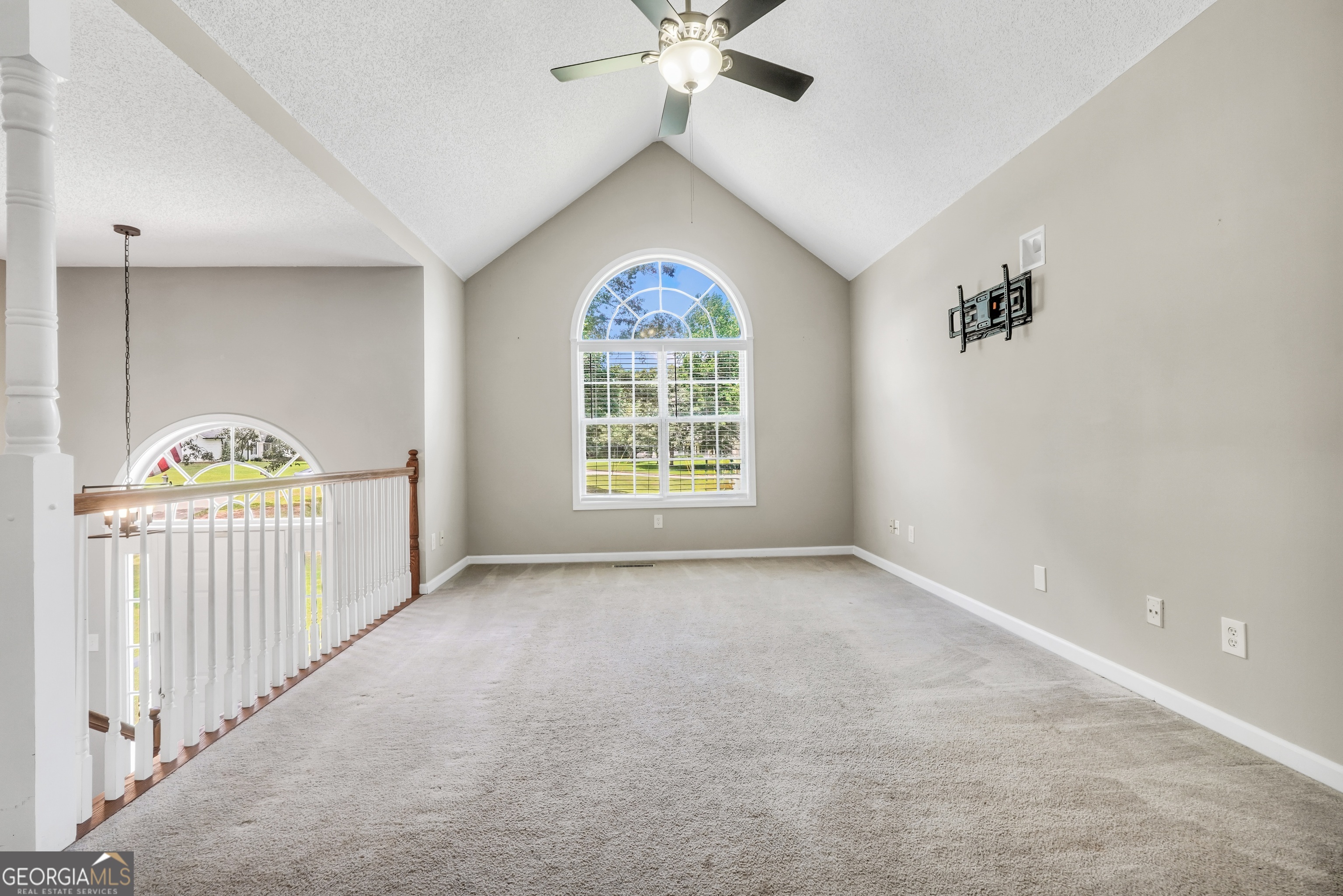 105 Dawn Court Property Photo 8