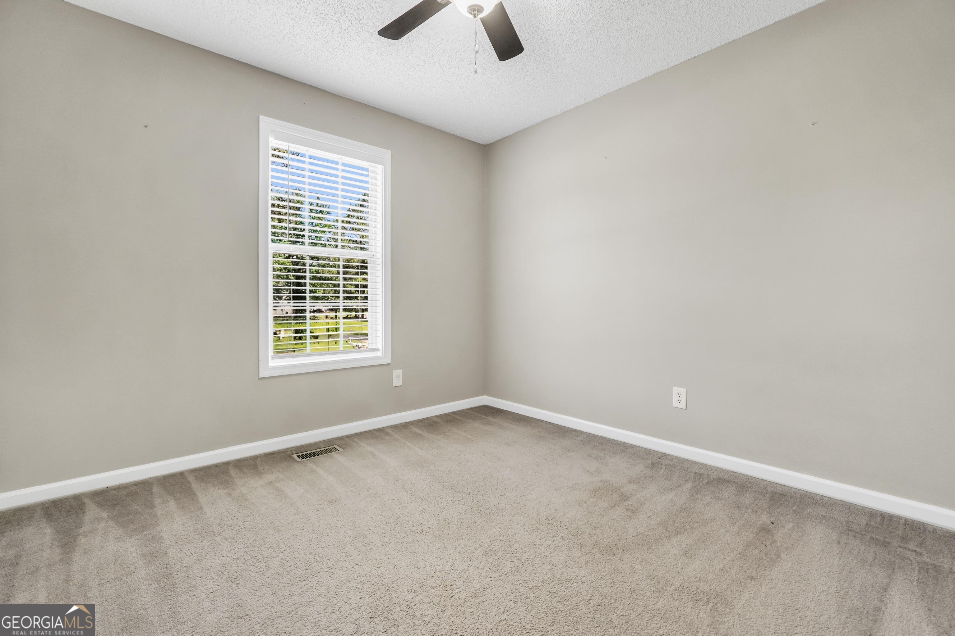 105 Dawn Court Property Photo 19