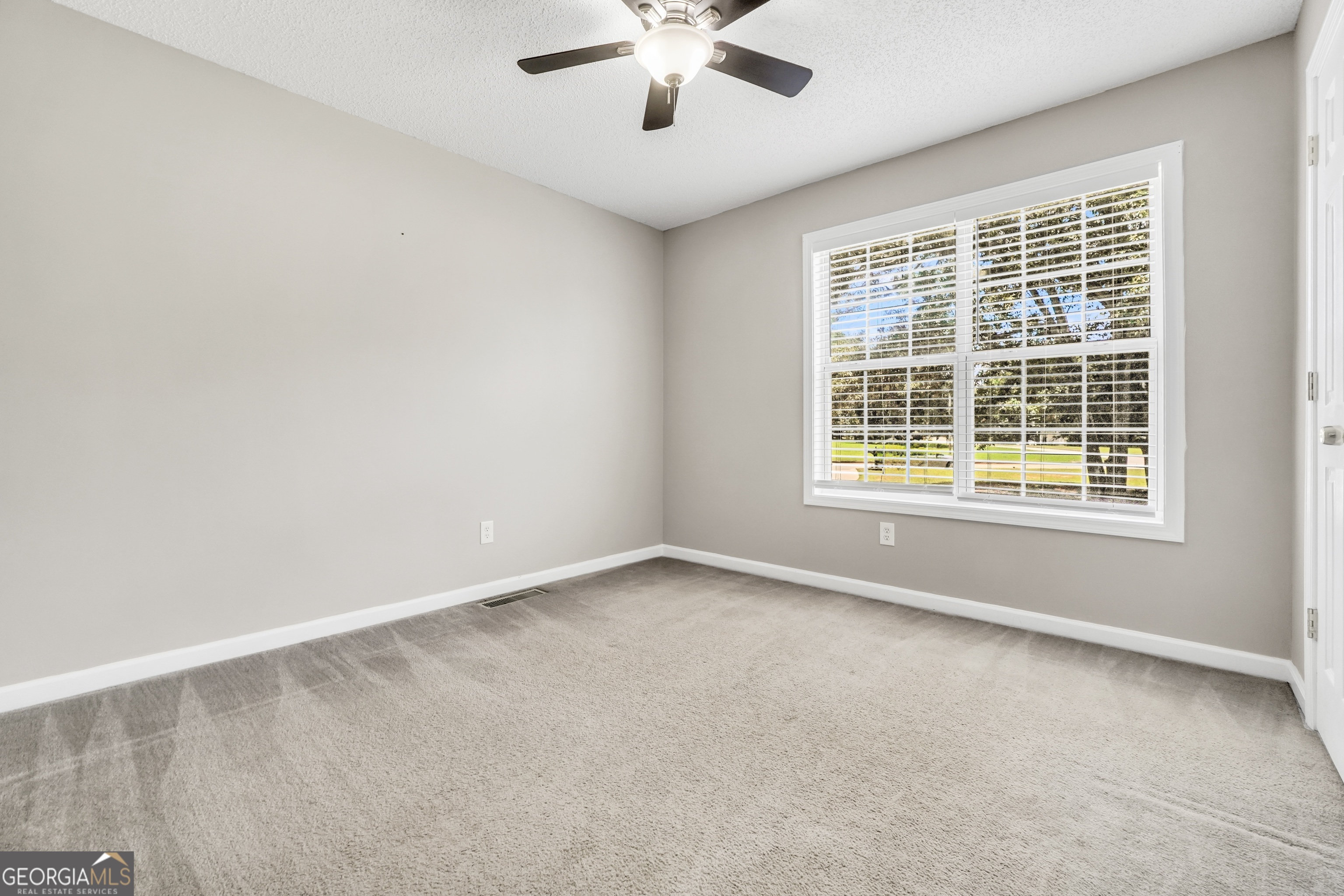 105 Dawn Court Property Photo 21