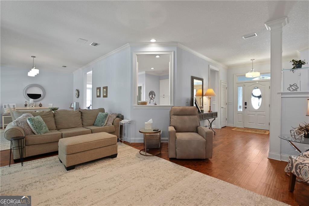 6 Quail Run Property Photo 15