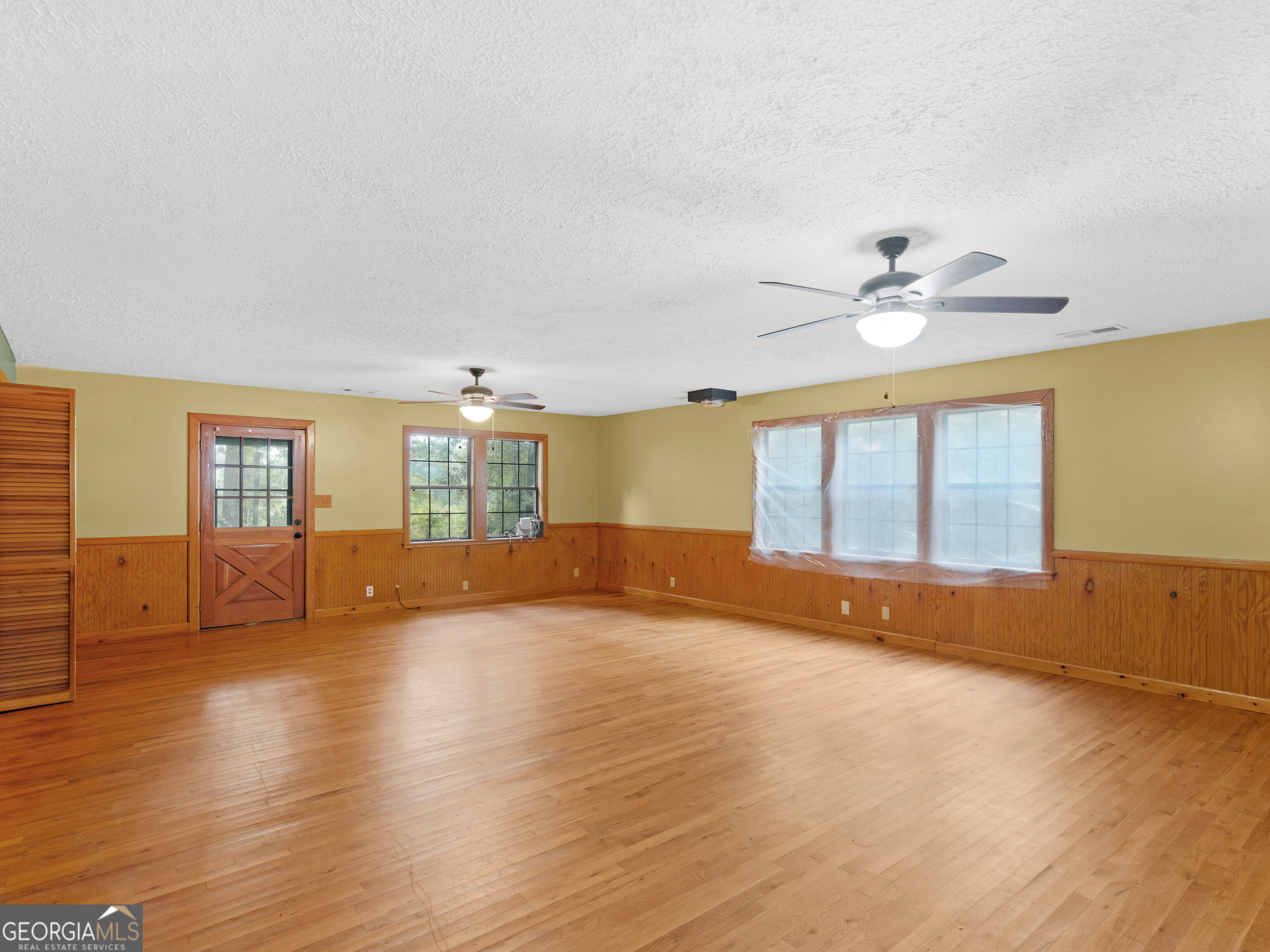 107 Midway Road Property Photo 2