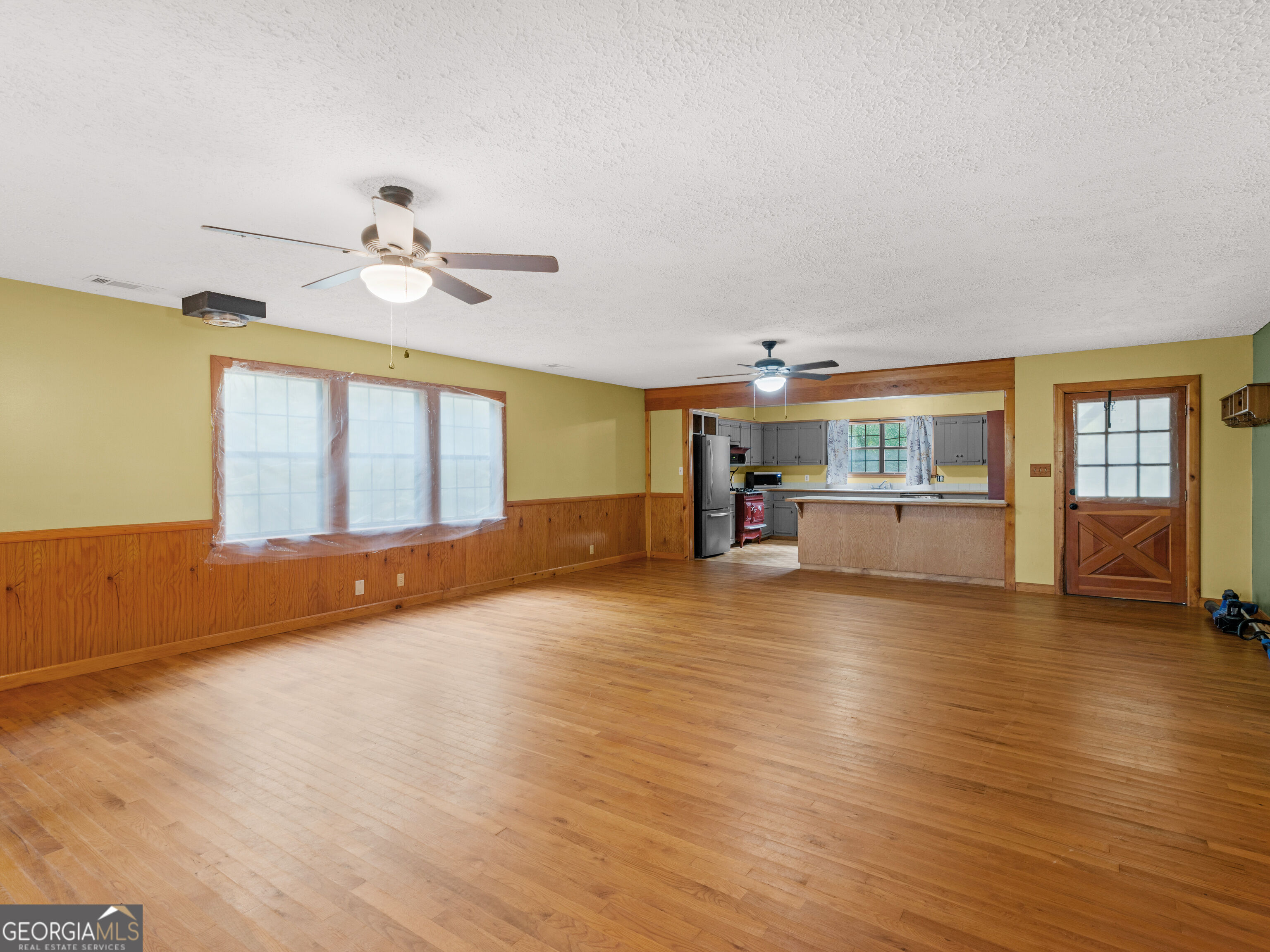 107 Midway Road Property Photo 6