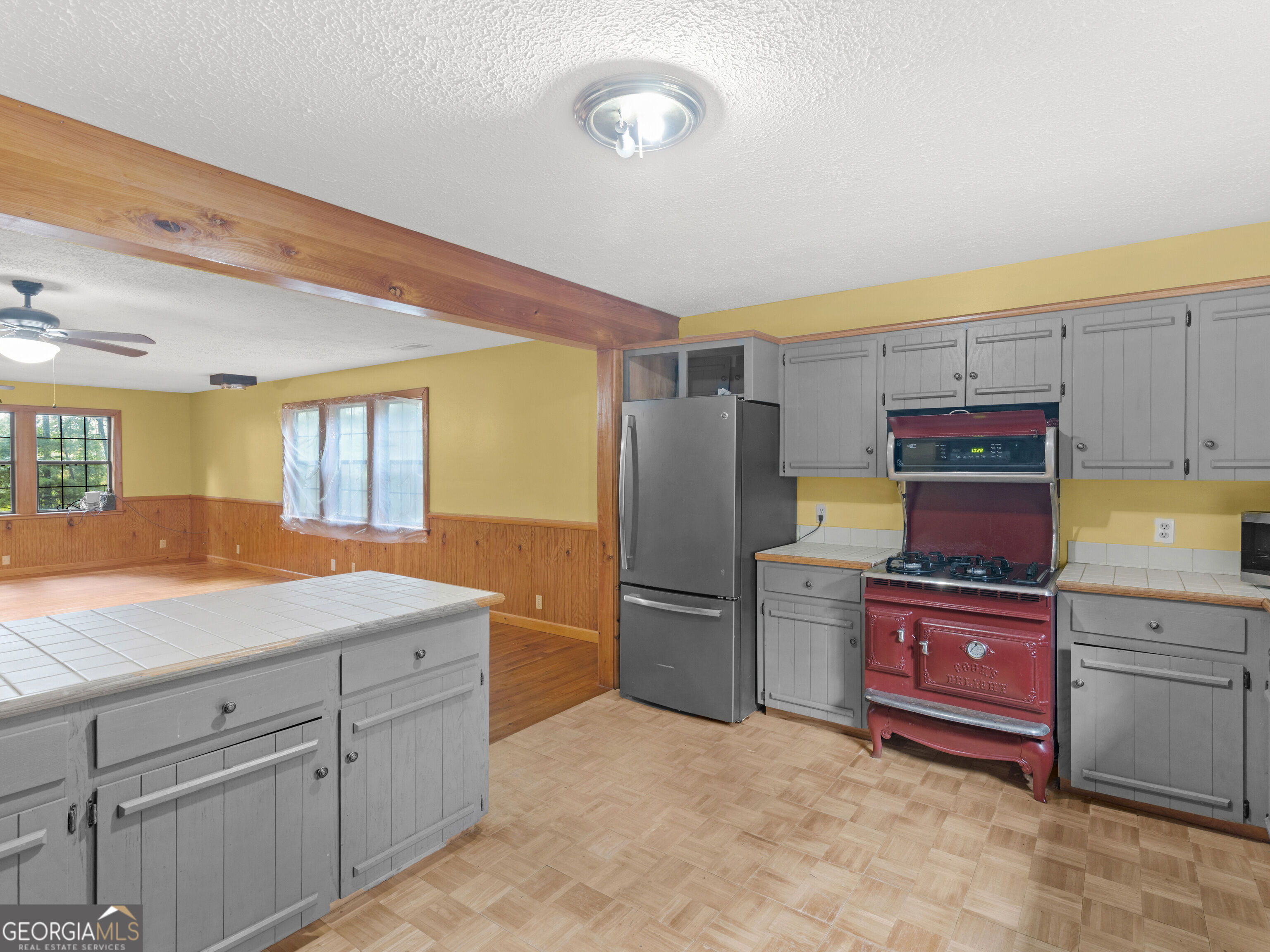 107 Midway Road Property Photo 11