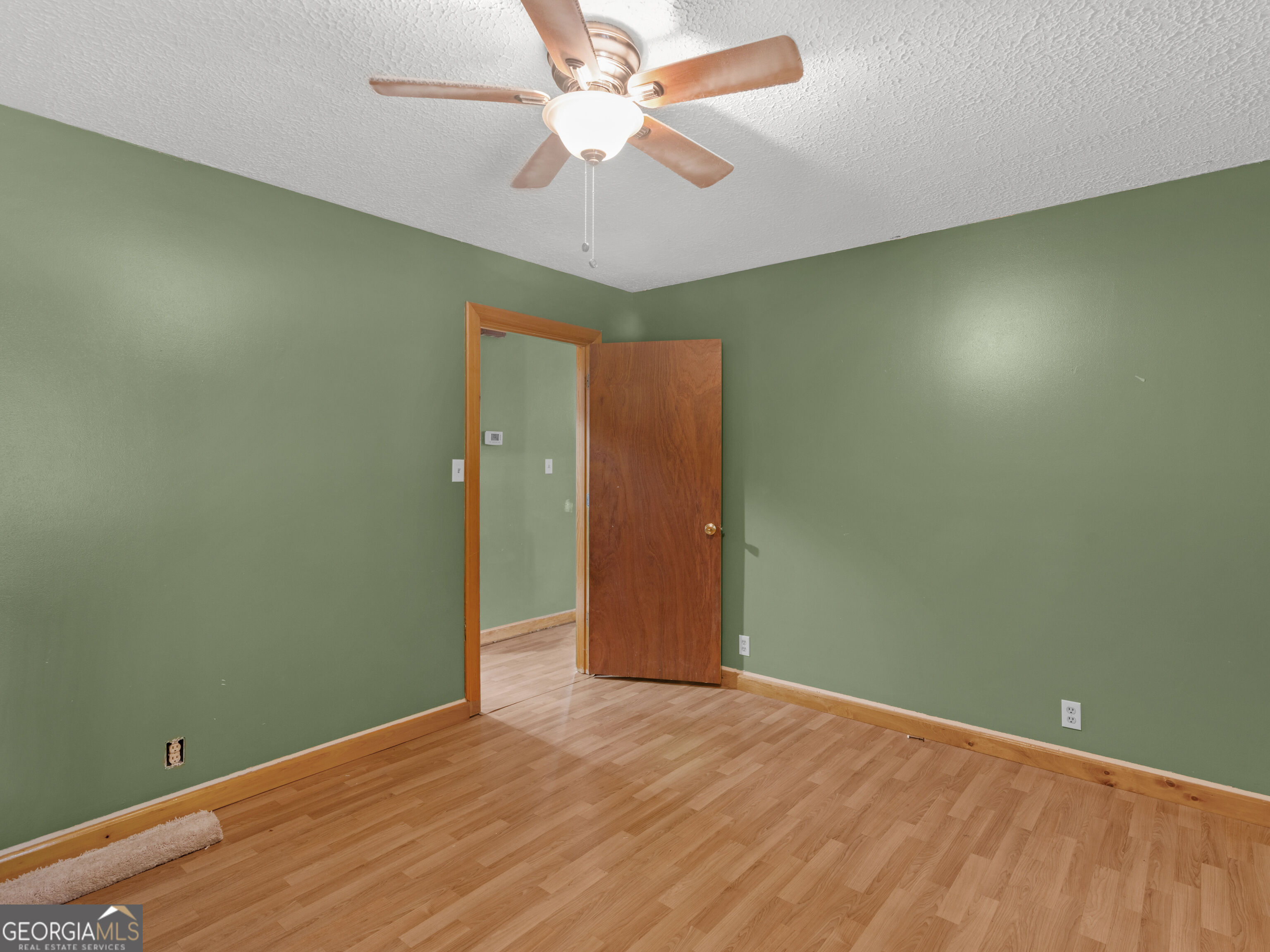 107 Midway Road Property Photo 14