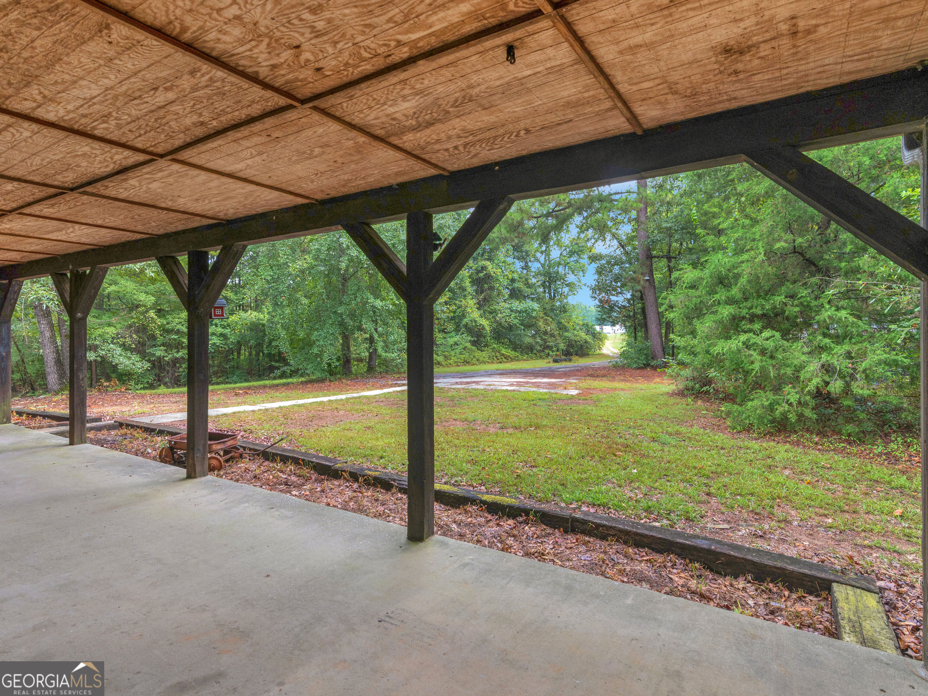 107 Midway Road Property Photo 27