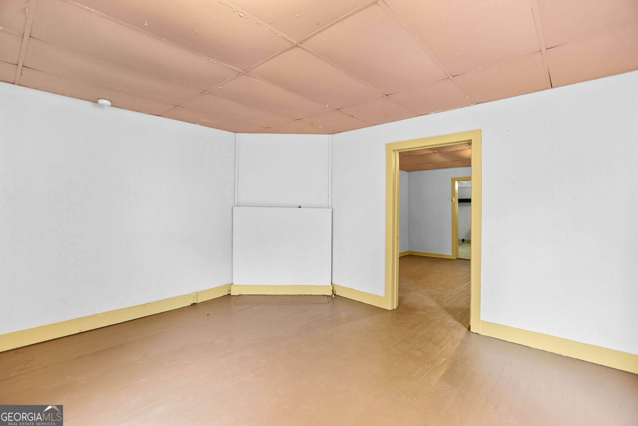 209 Ware Street Property Photo 5