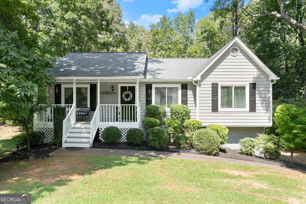 4323 Hillview Drive Property Photo 1