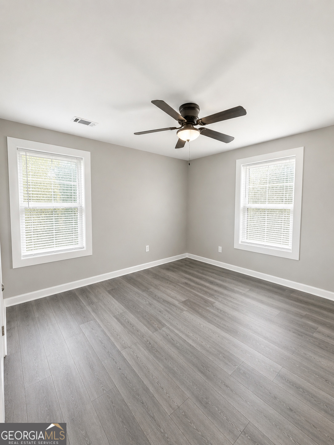 2782 Alden Street Property Photo 9