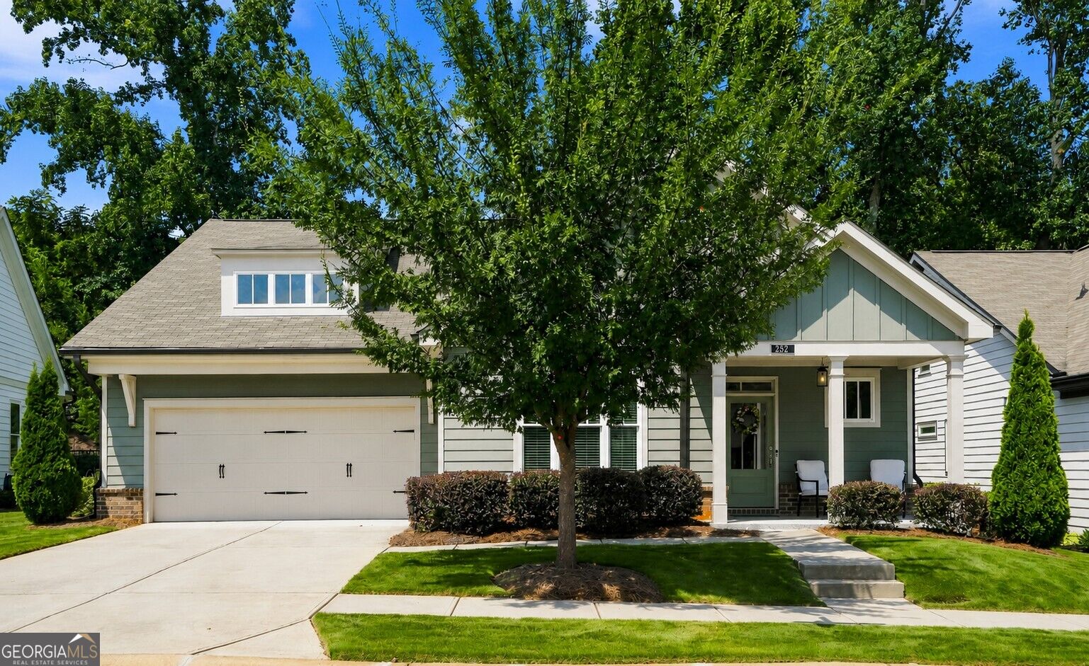 252 Saratoga Drive Property Photo 1