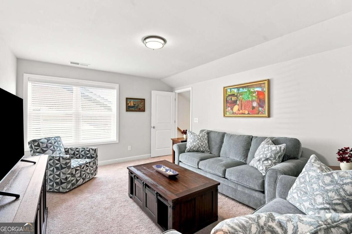 252 Saratoga Drive Property Photo 25