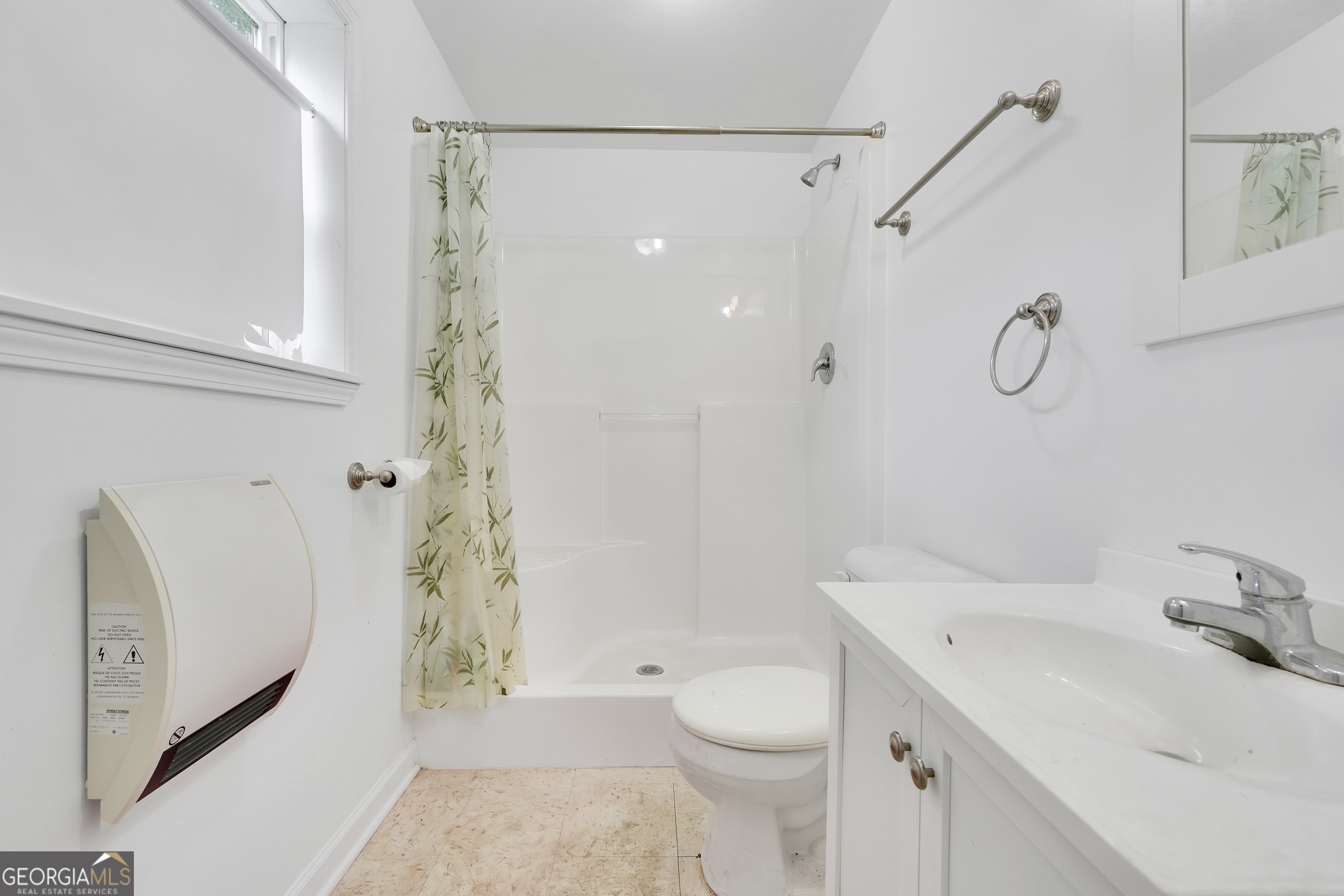 122 E Knight Road Property Photo 10