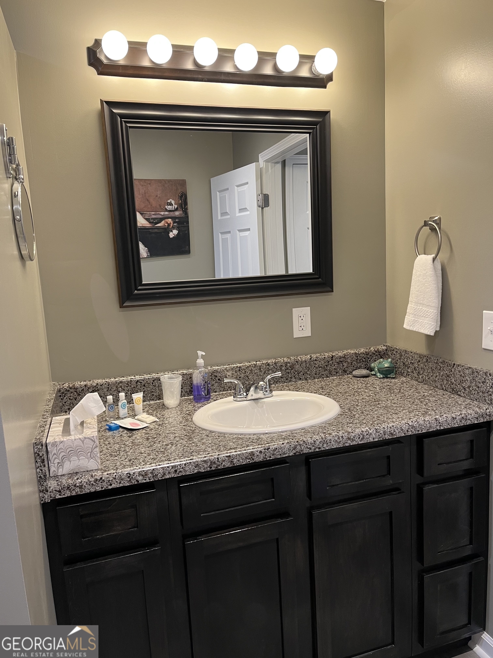 122 E Knight Road Property Photo 22
