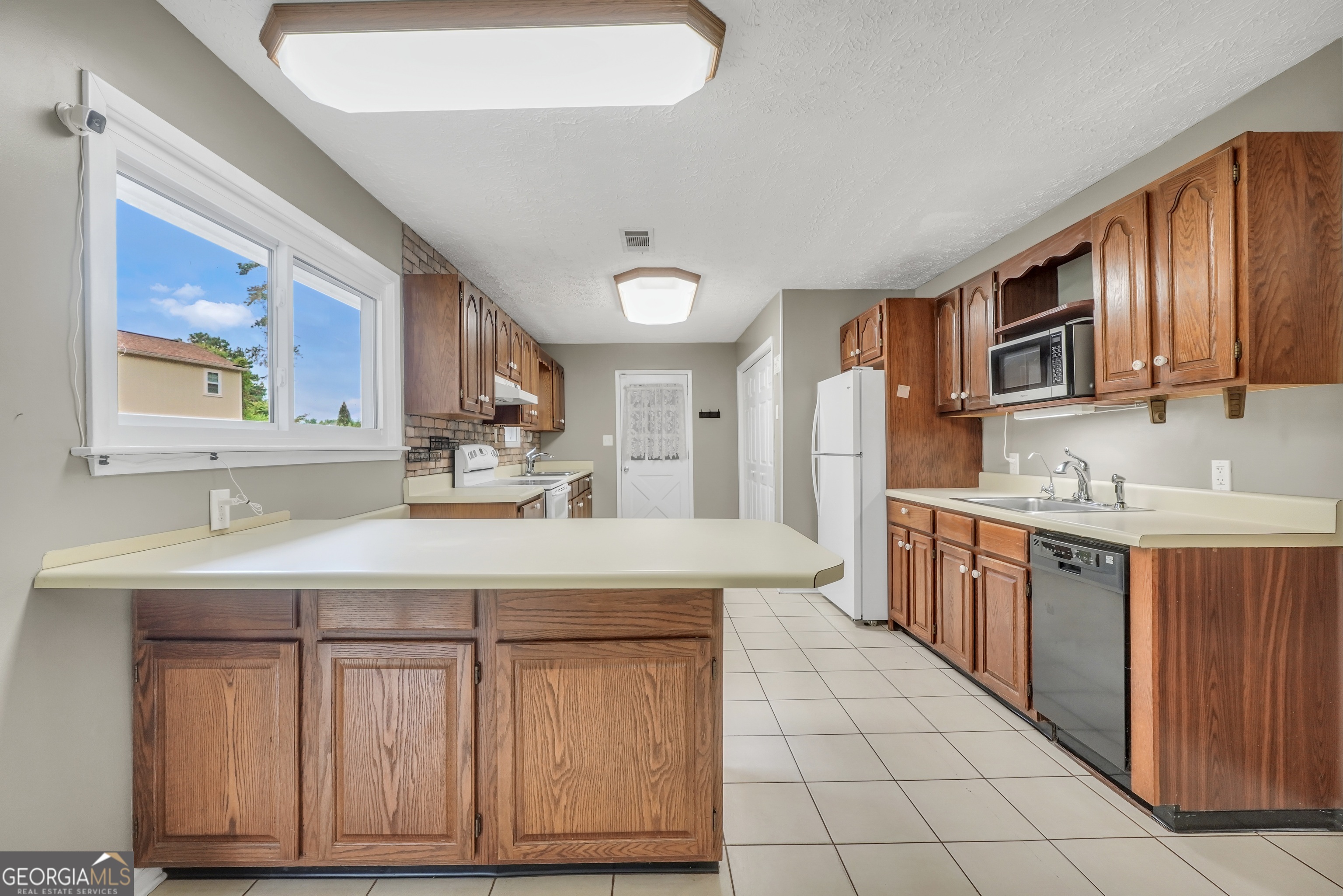 122 E Knight Road Property Photo 34