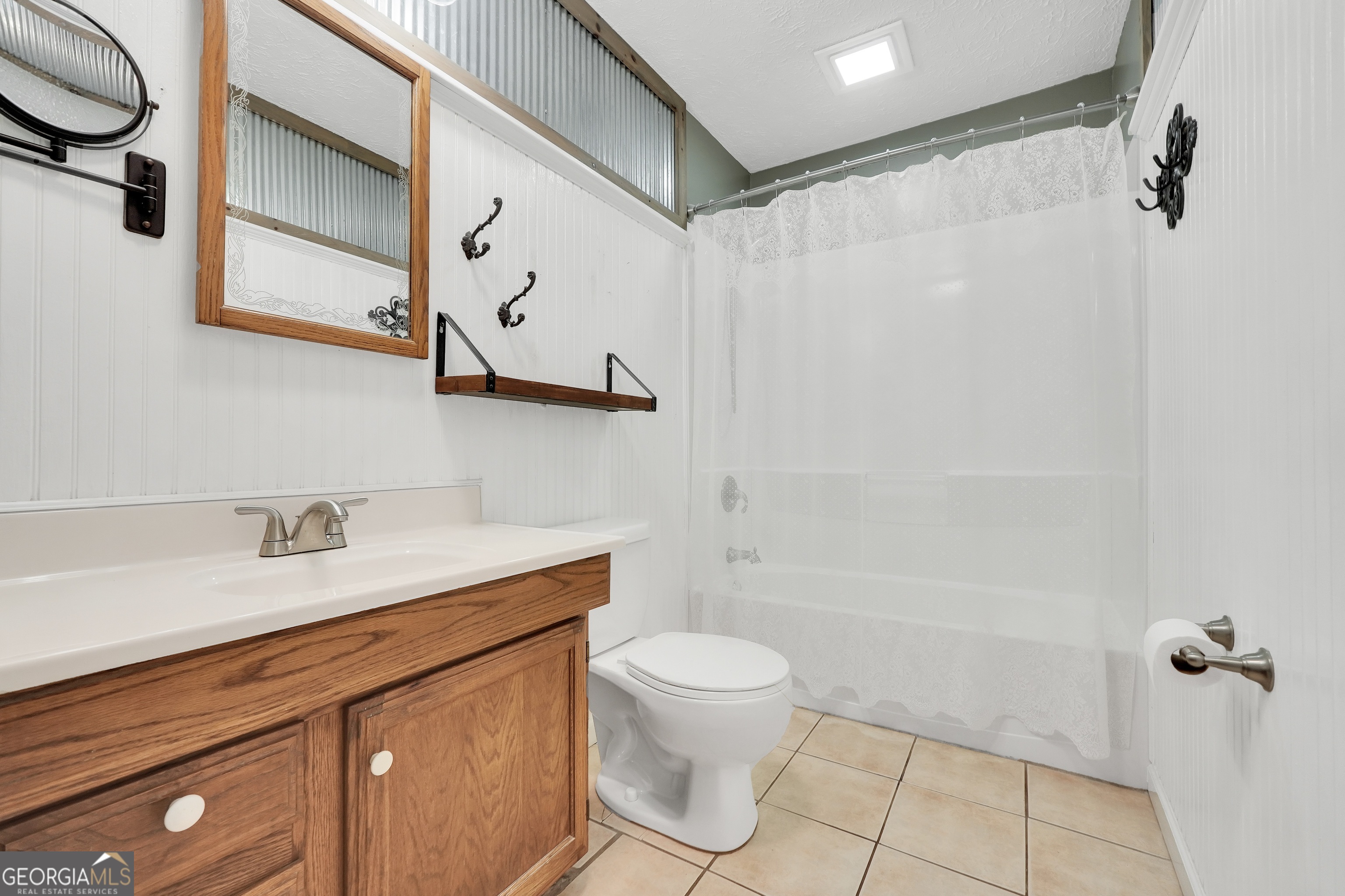 122 E Knight Road Property Photo 44