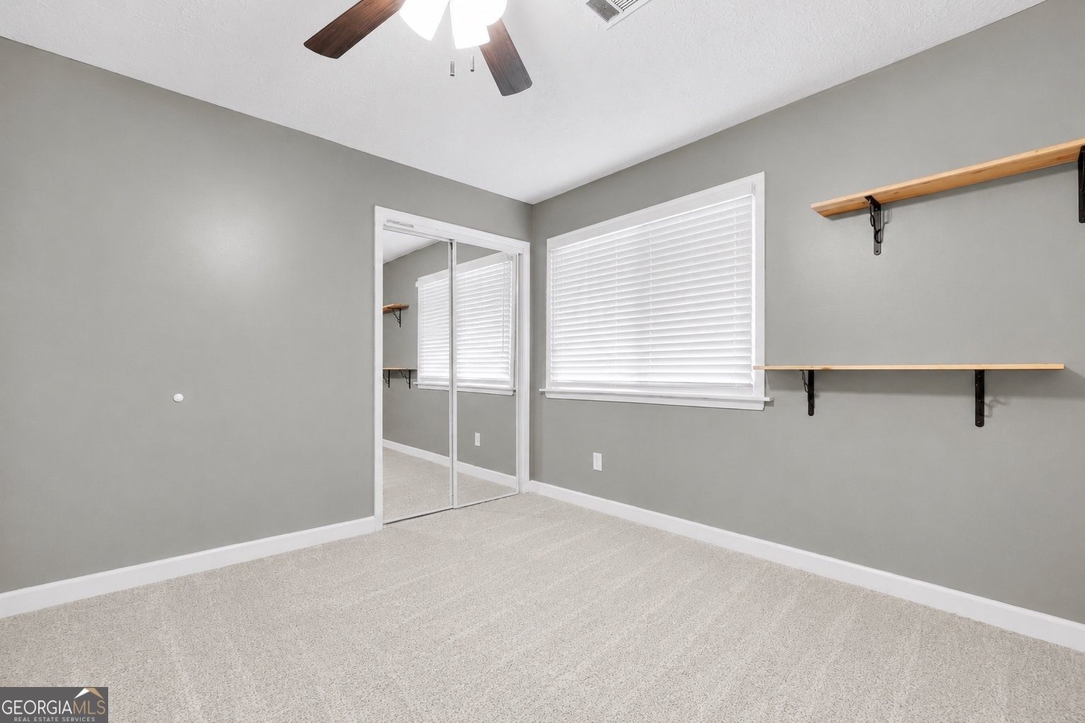122 E Knight Road Property Photo 49