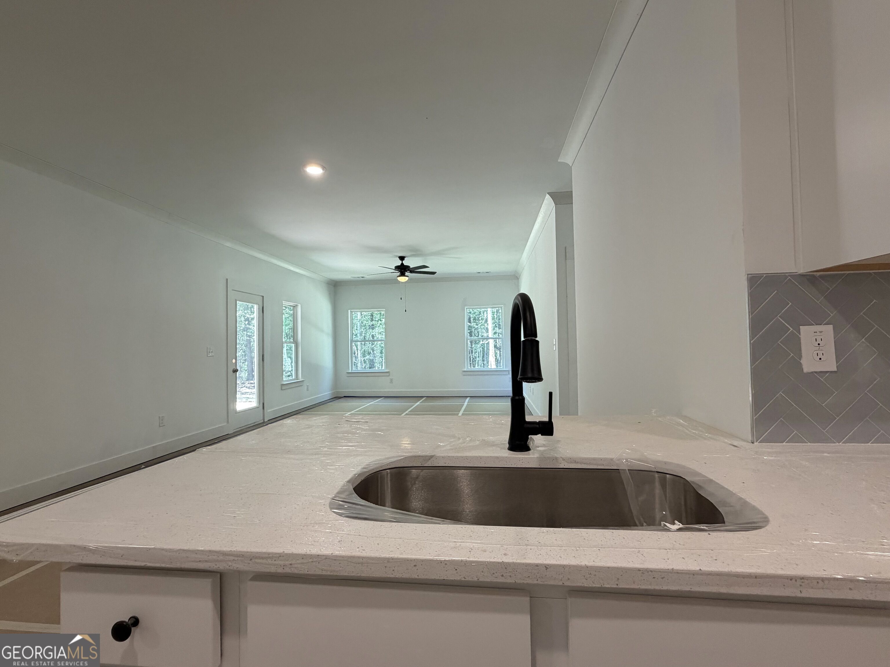 262 Cheryl Street Property Photo 13