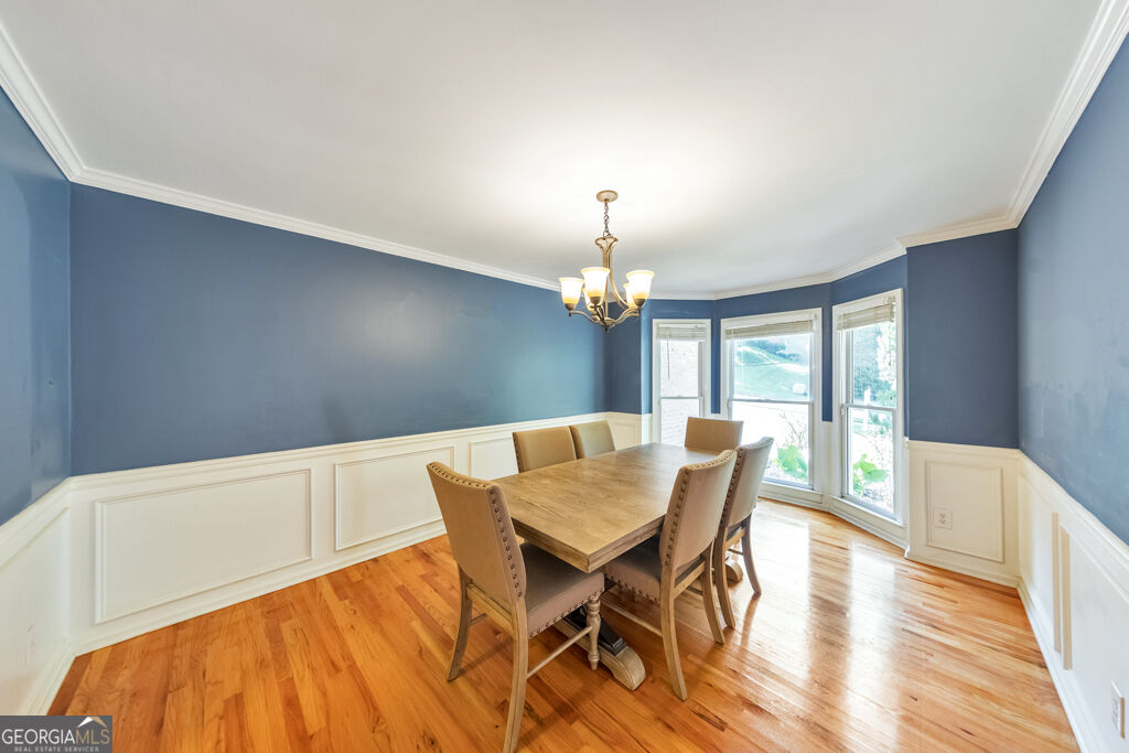 638 Braidwood Drive Nw Property Photo 9
