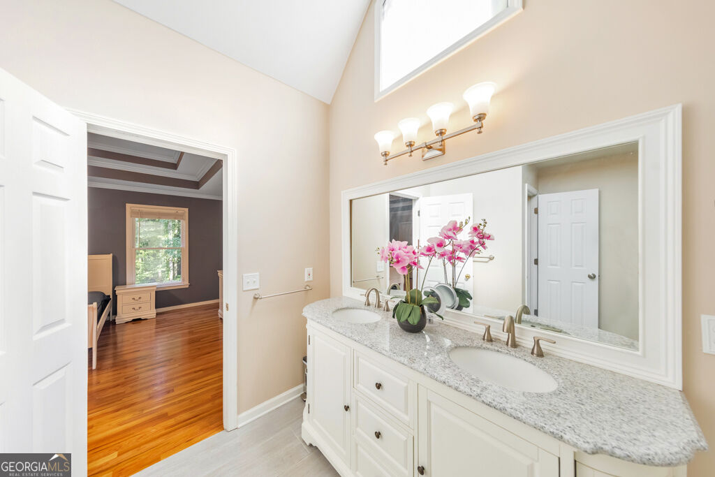 638 Braidwood Drive Nw Property Photo 19