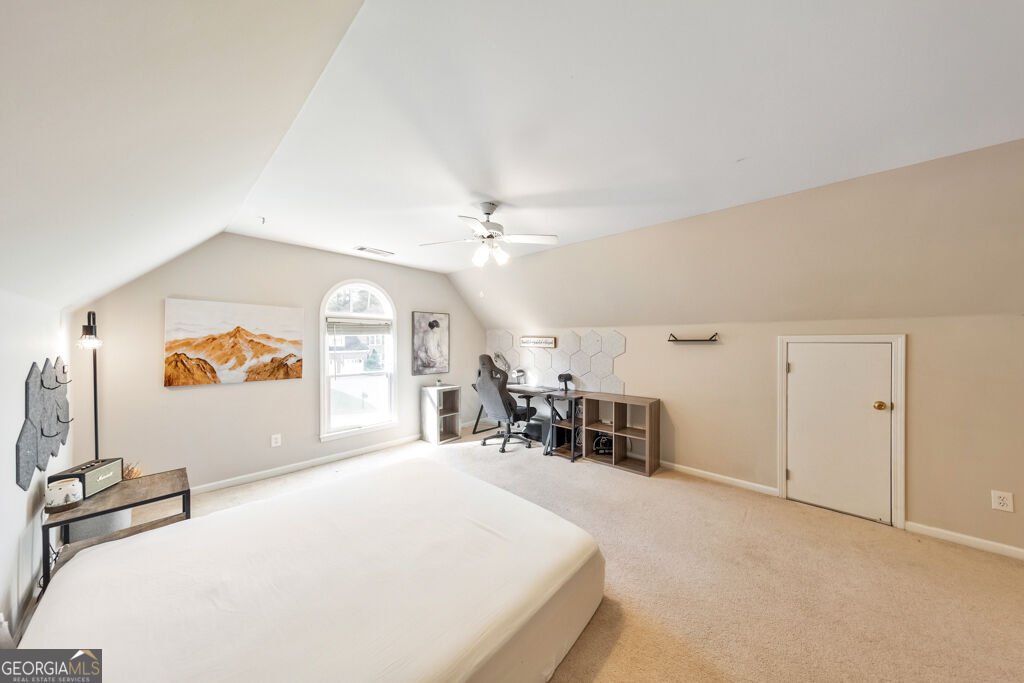 638 Braidwood Drive Nw Property Photo 26