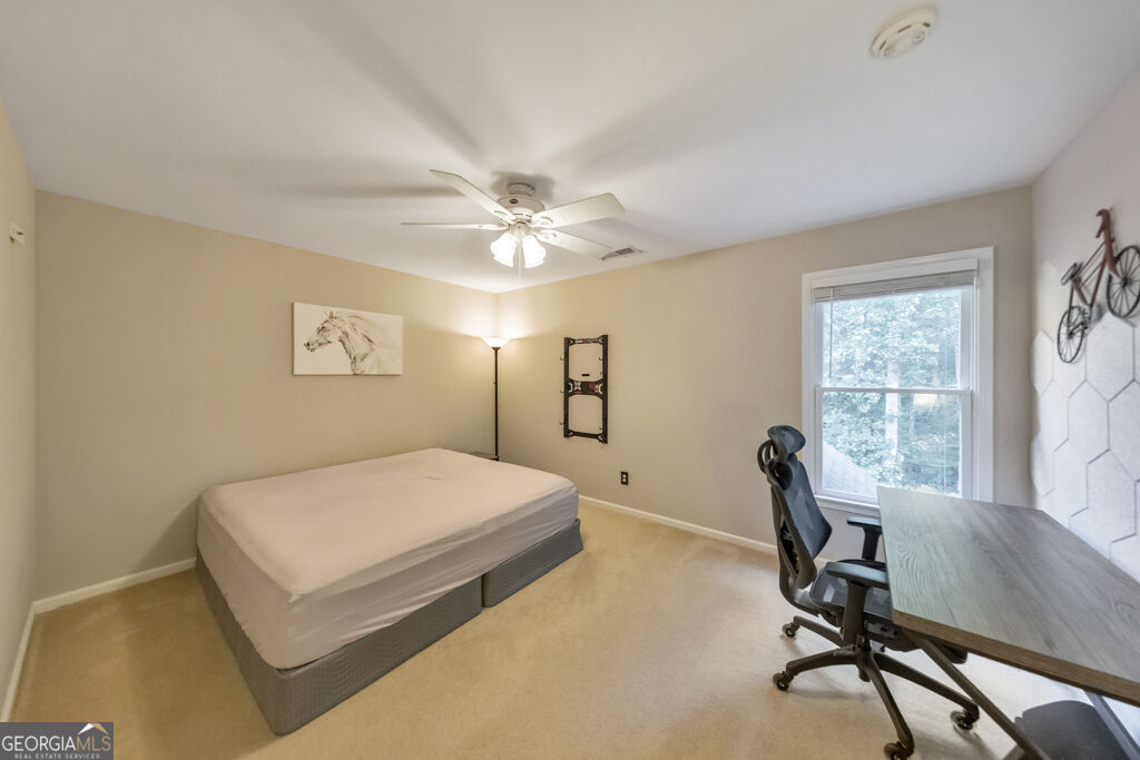 638 Braidwood Drive Nw Property Photo 31
