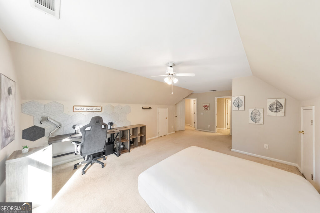 638 Braidwood Drive Nw Property Photo 34