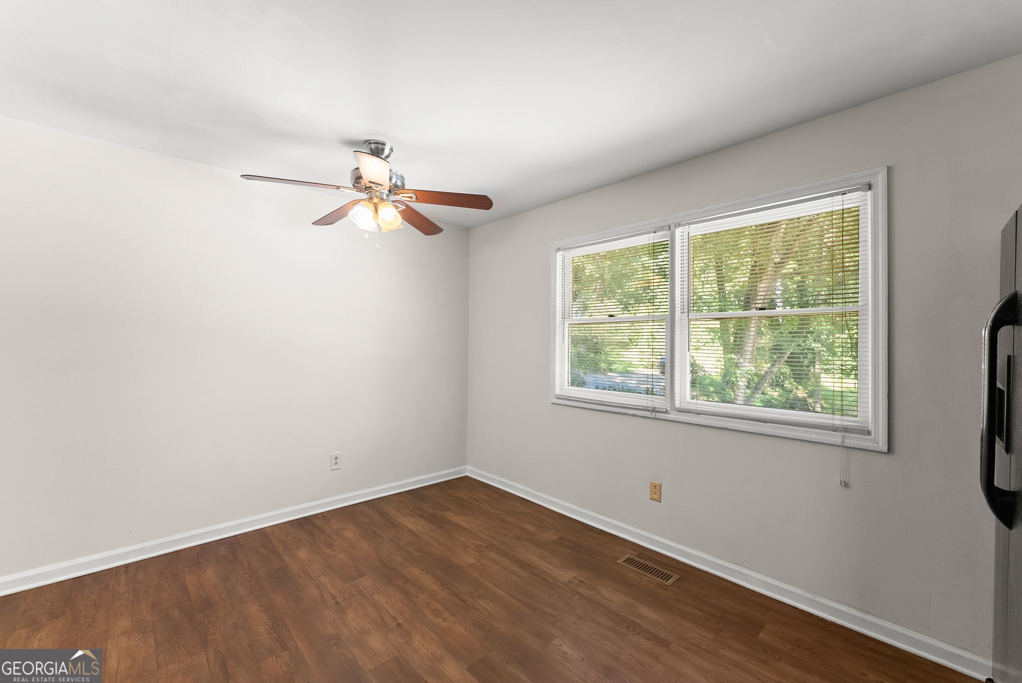 1421 Northwood Circle Ne Property Photo 14