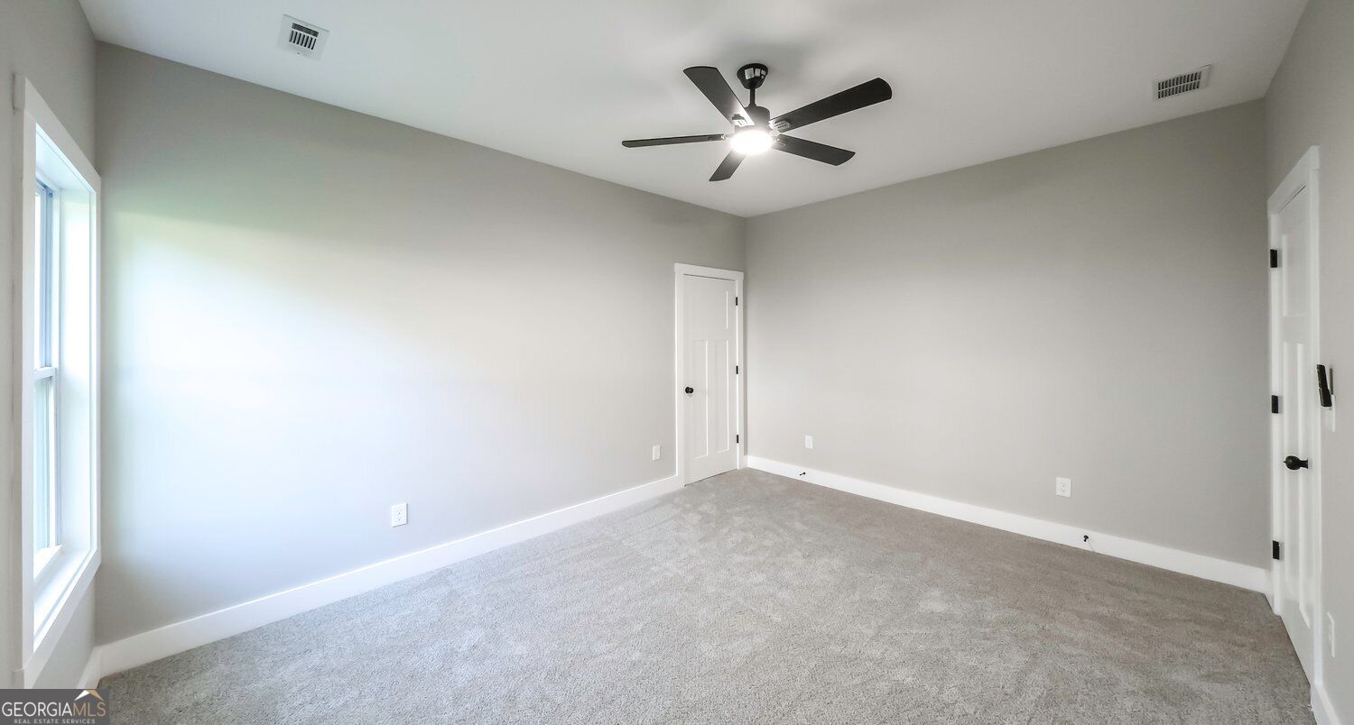 1118 Whispering Hills Drive Property Photo 30
