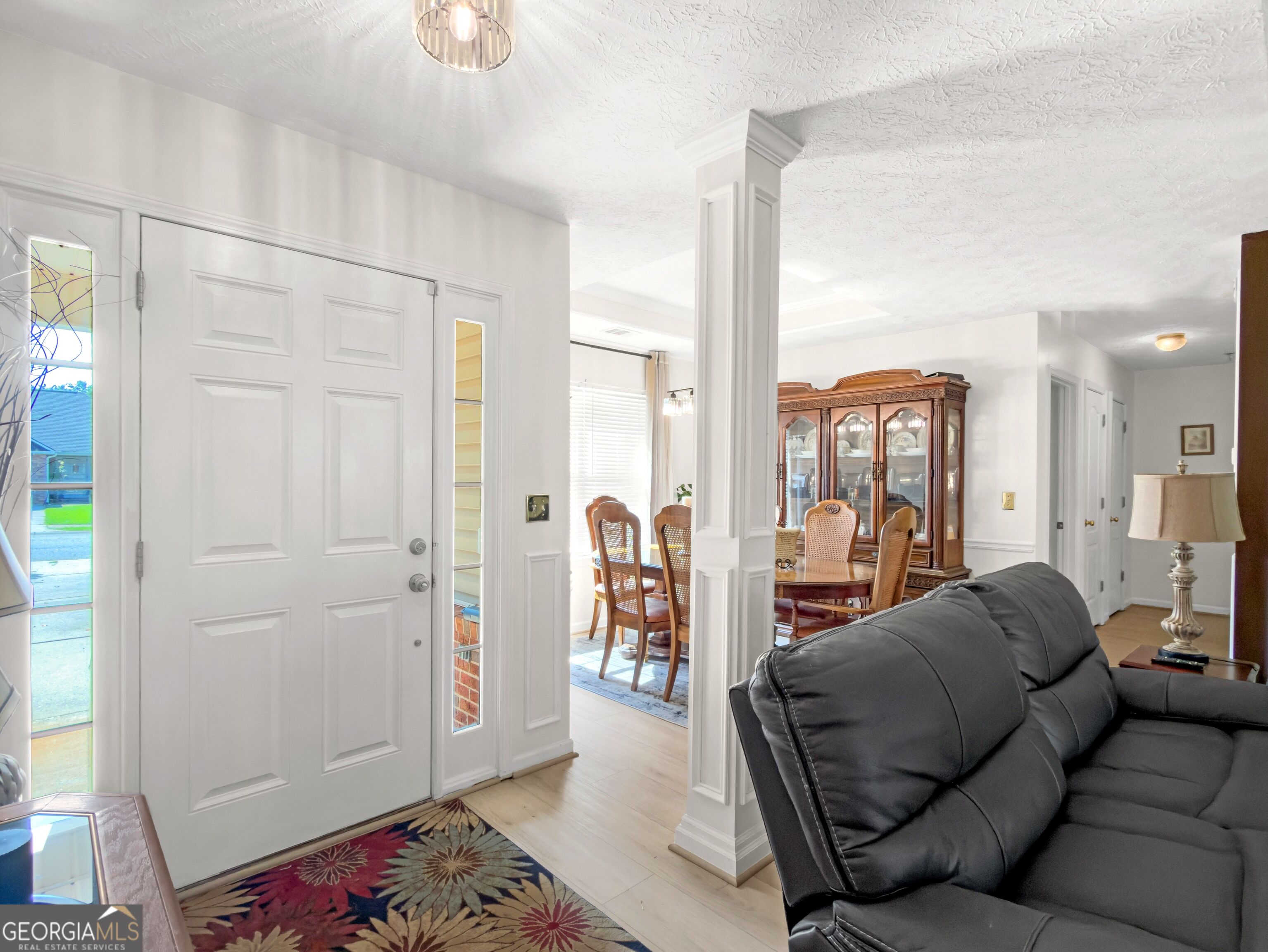 5075 Towne Park Drive Property Photo 10