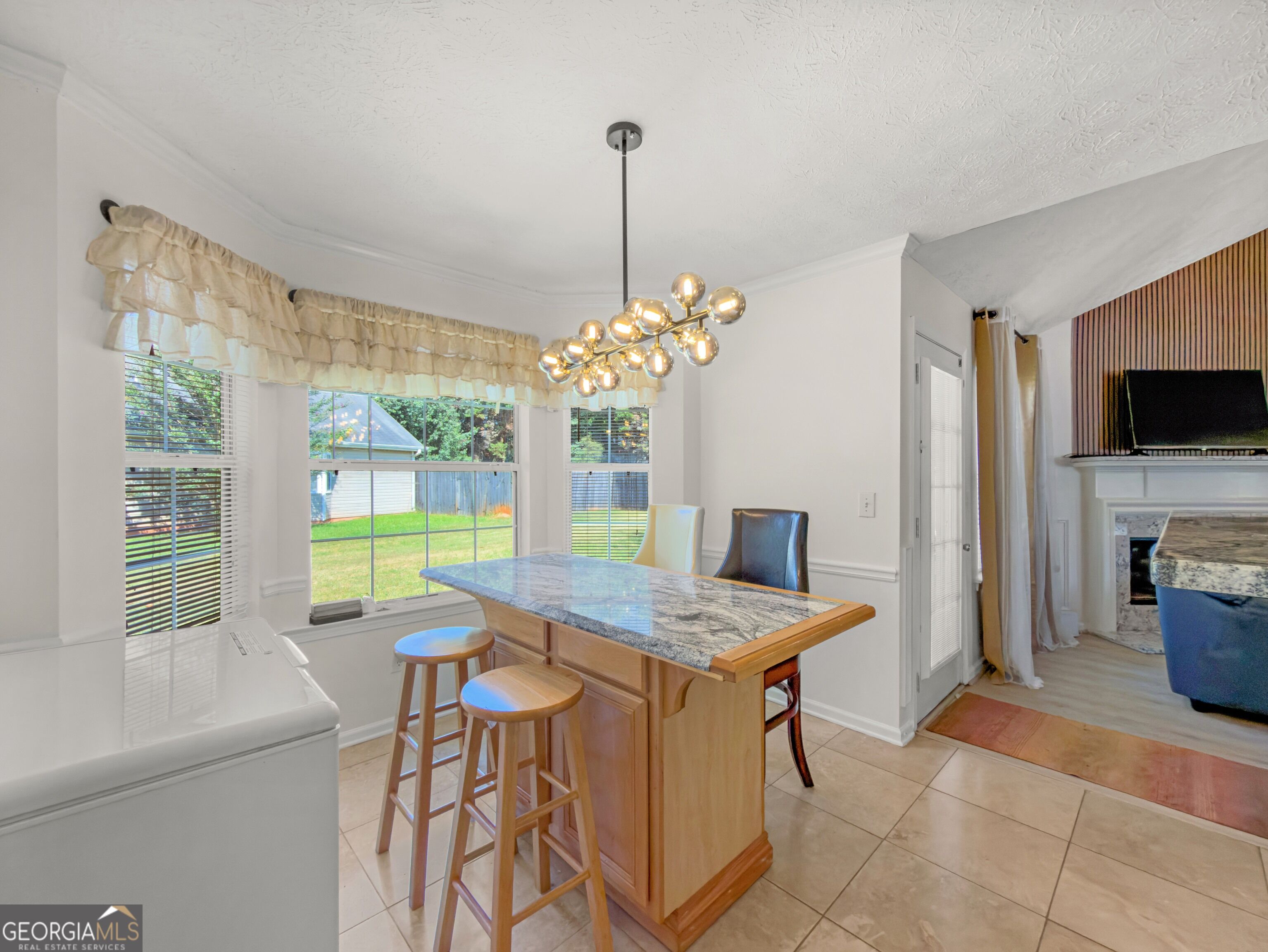 5075 Towne Park Drive Property Photo 15