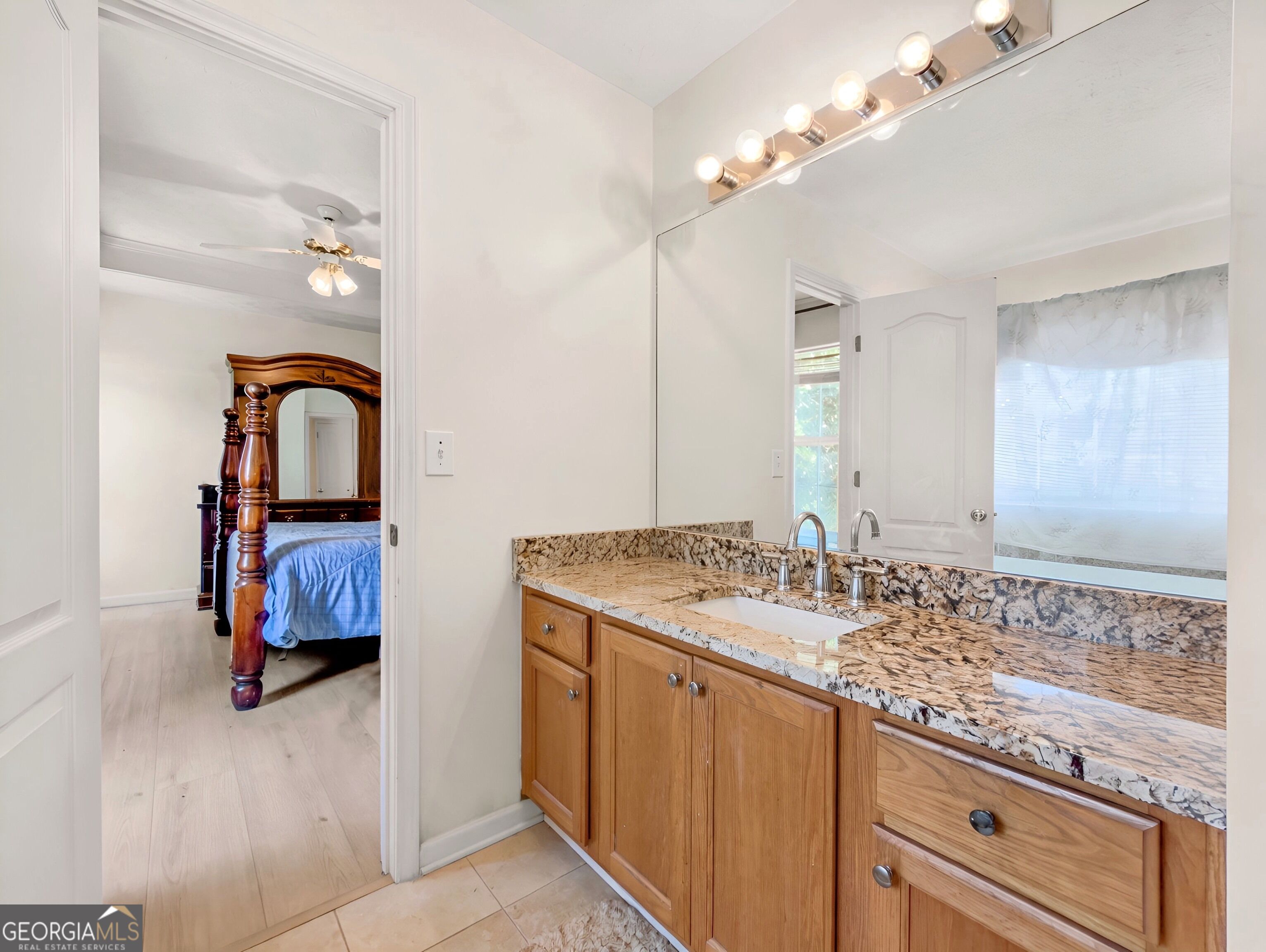 5075 Towne Park Drive Property Photo 23