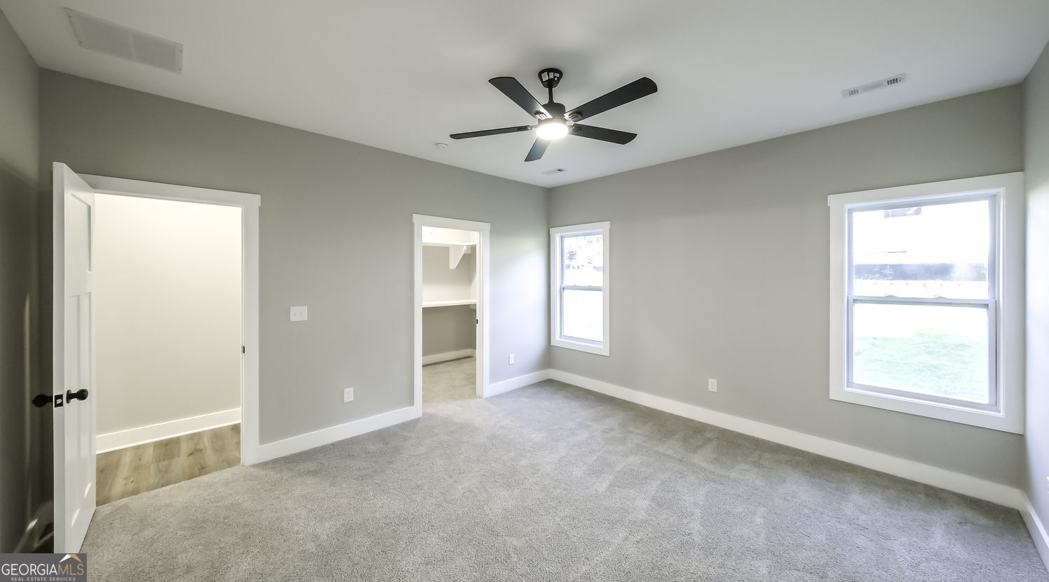 1120 Whispering Hills Drive Property Photo 18