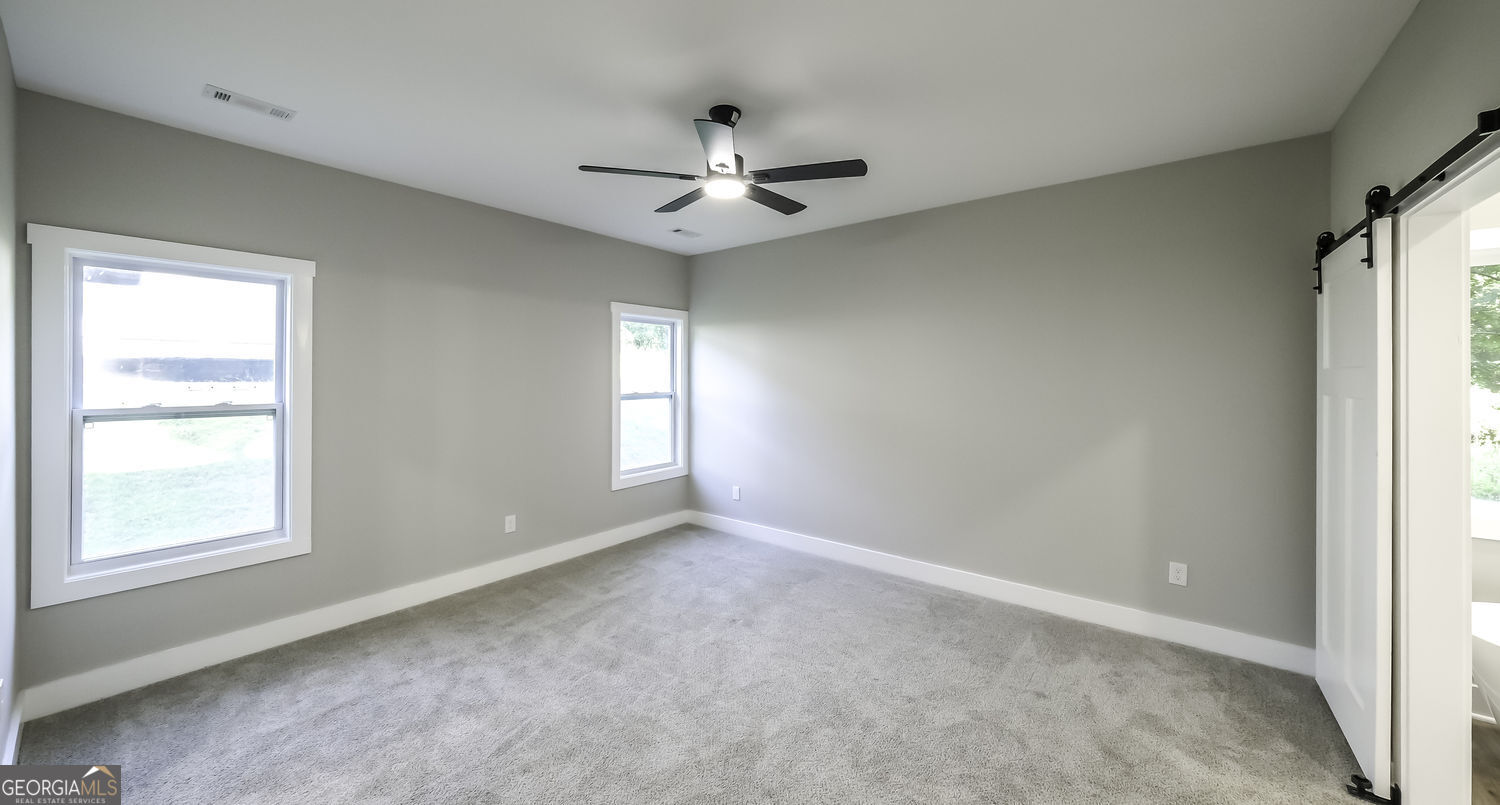 1120 Whispering Hills Drive Property Photo 20