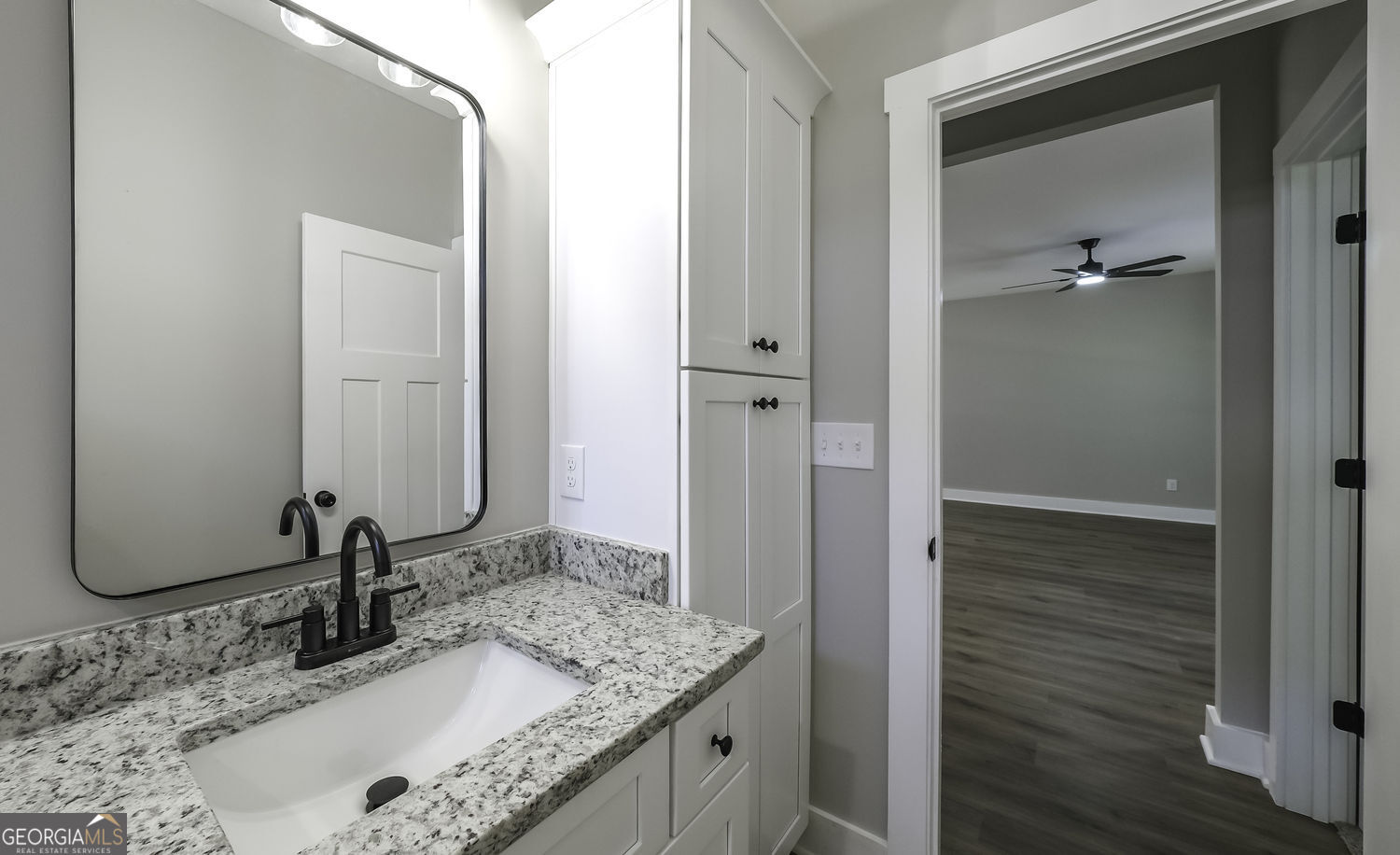 1120 Whispering Hills Drive Property Photo 38