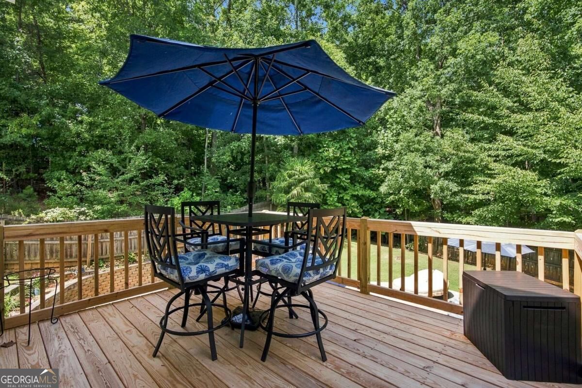 216 Mystic Hollow Property Photo 8