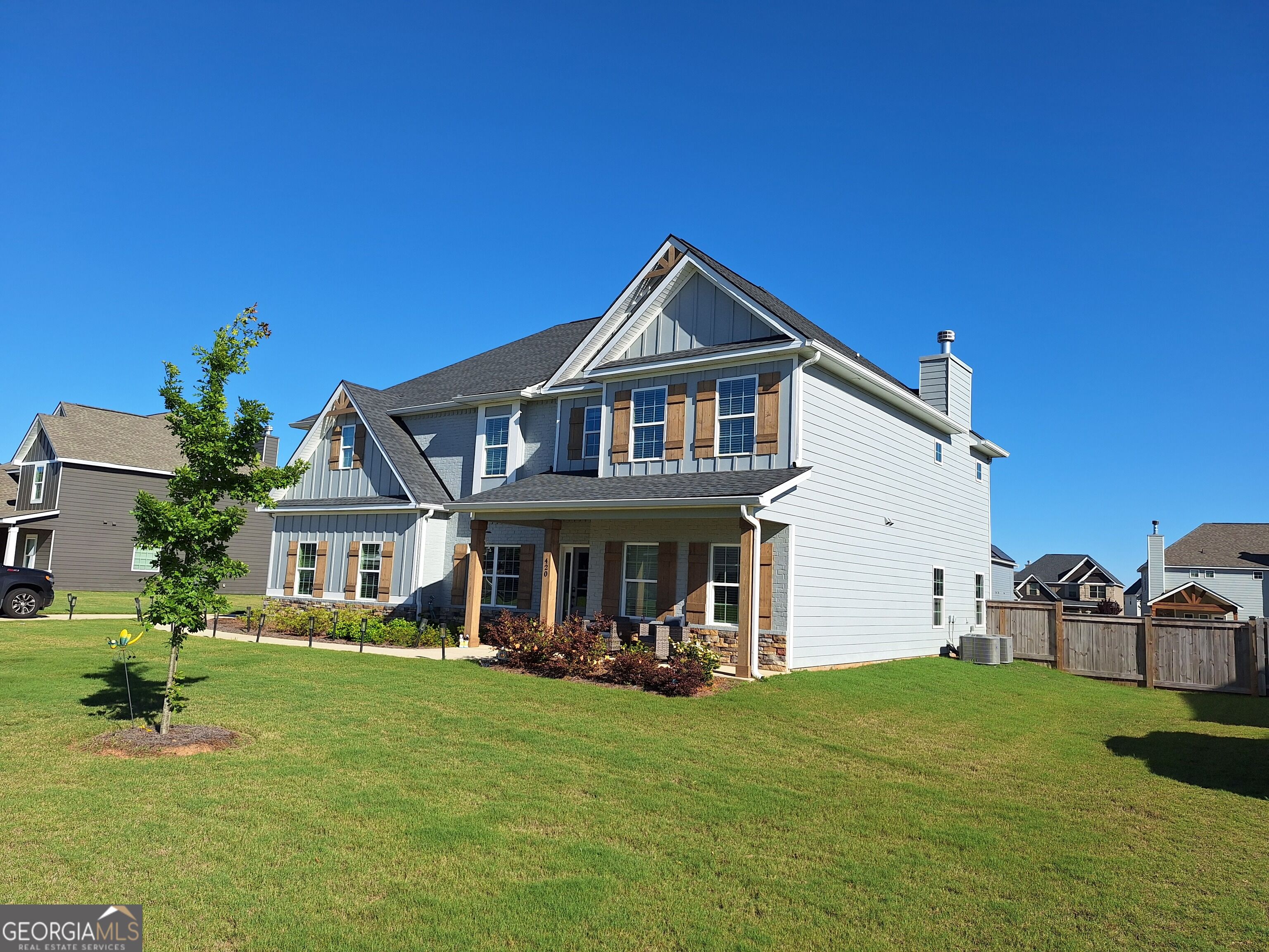 420 Cambrian Drive Property Photo 2
