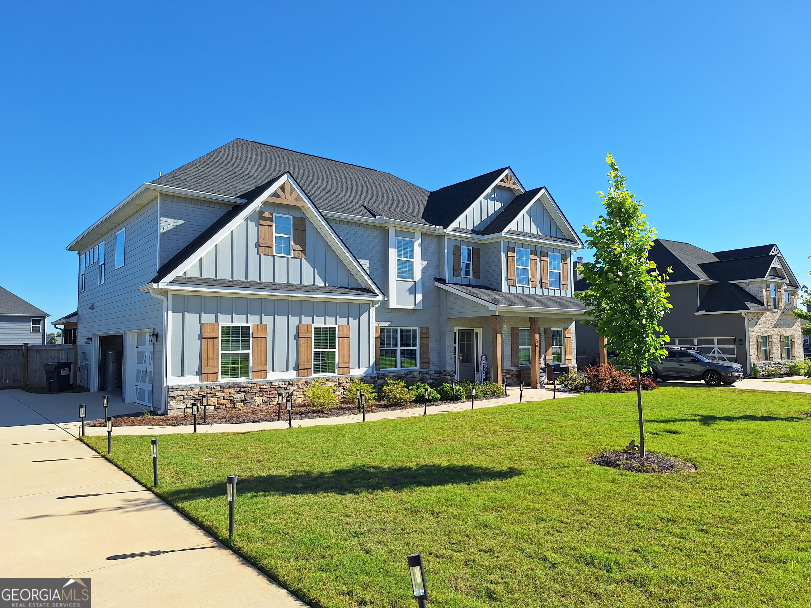 420 Cambrian Drive Property Photo 3