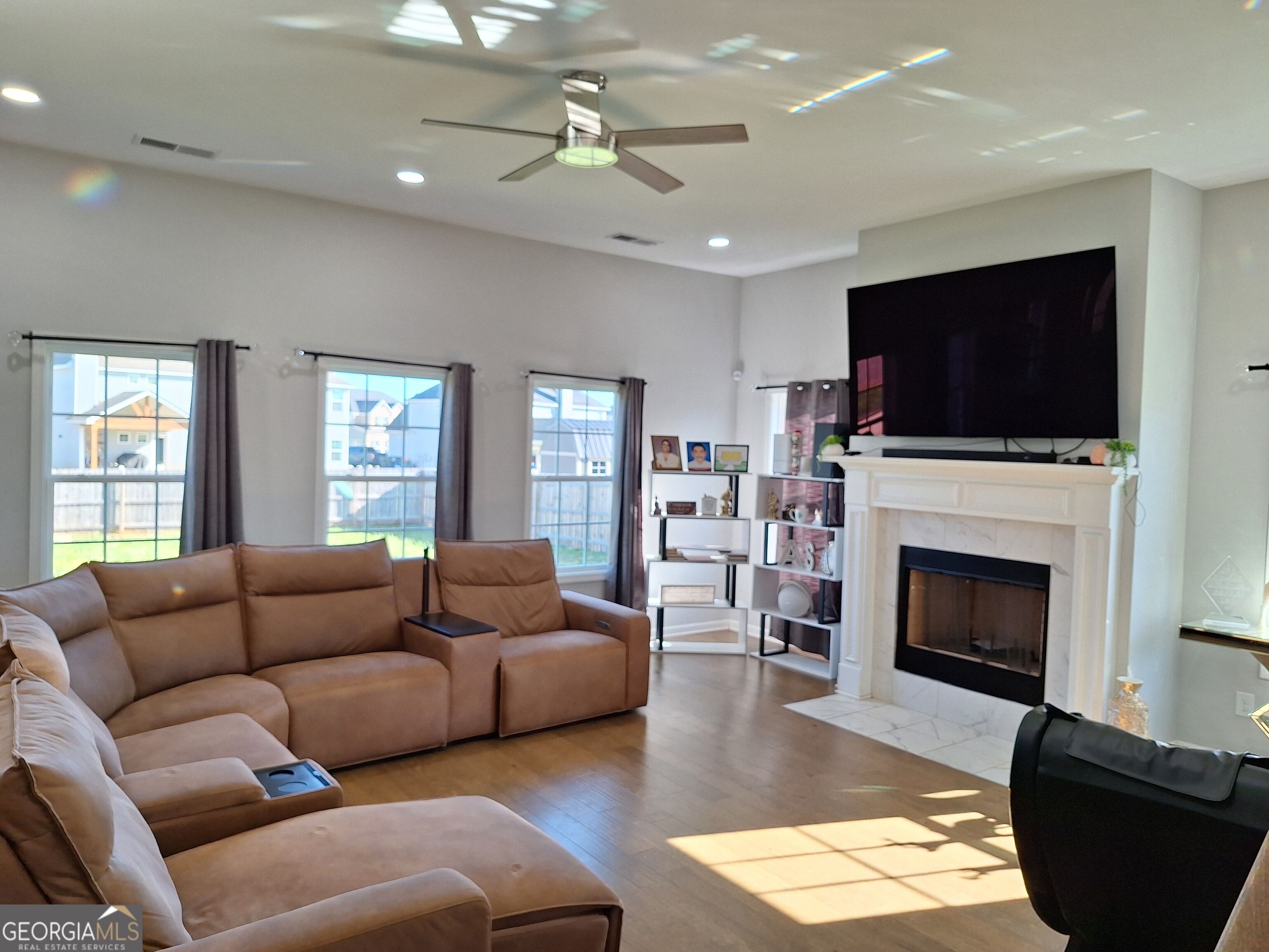 420 Cambrian Drive Property Photo 10