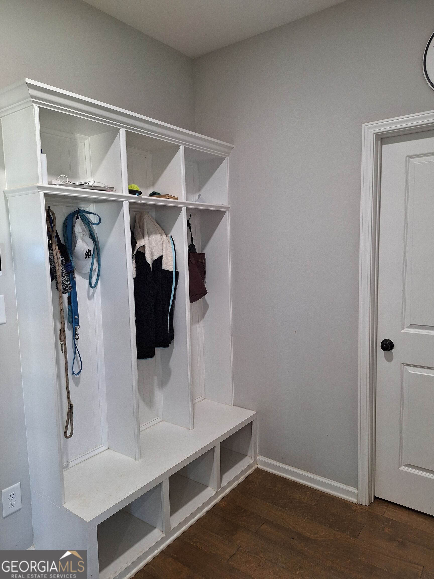 420 Cambrian Drive Property Photo 15