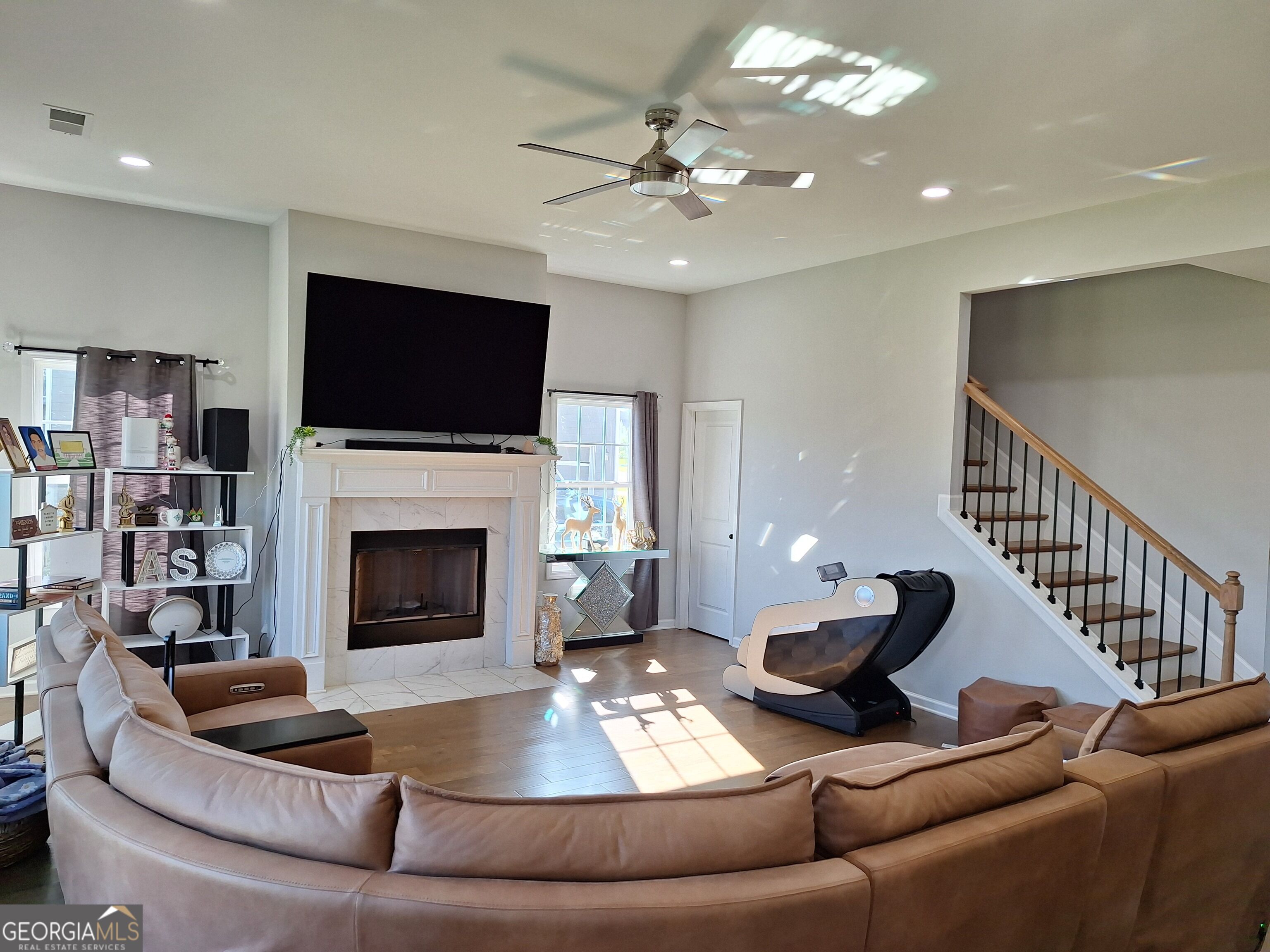 420 Cambrian Drive Property Photo 16
