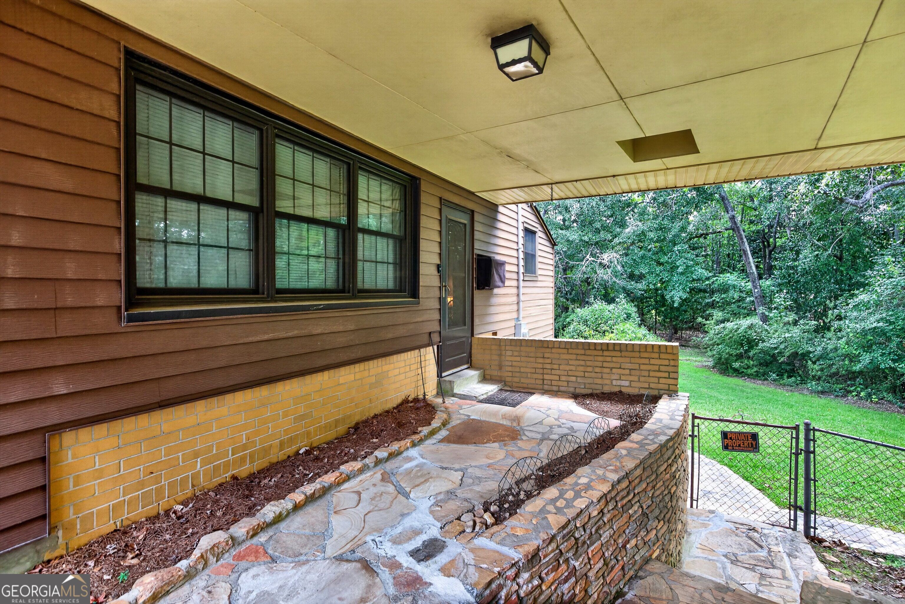 514 Farris Boulevard Property Photo 5