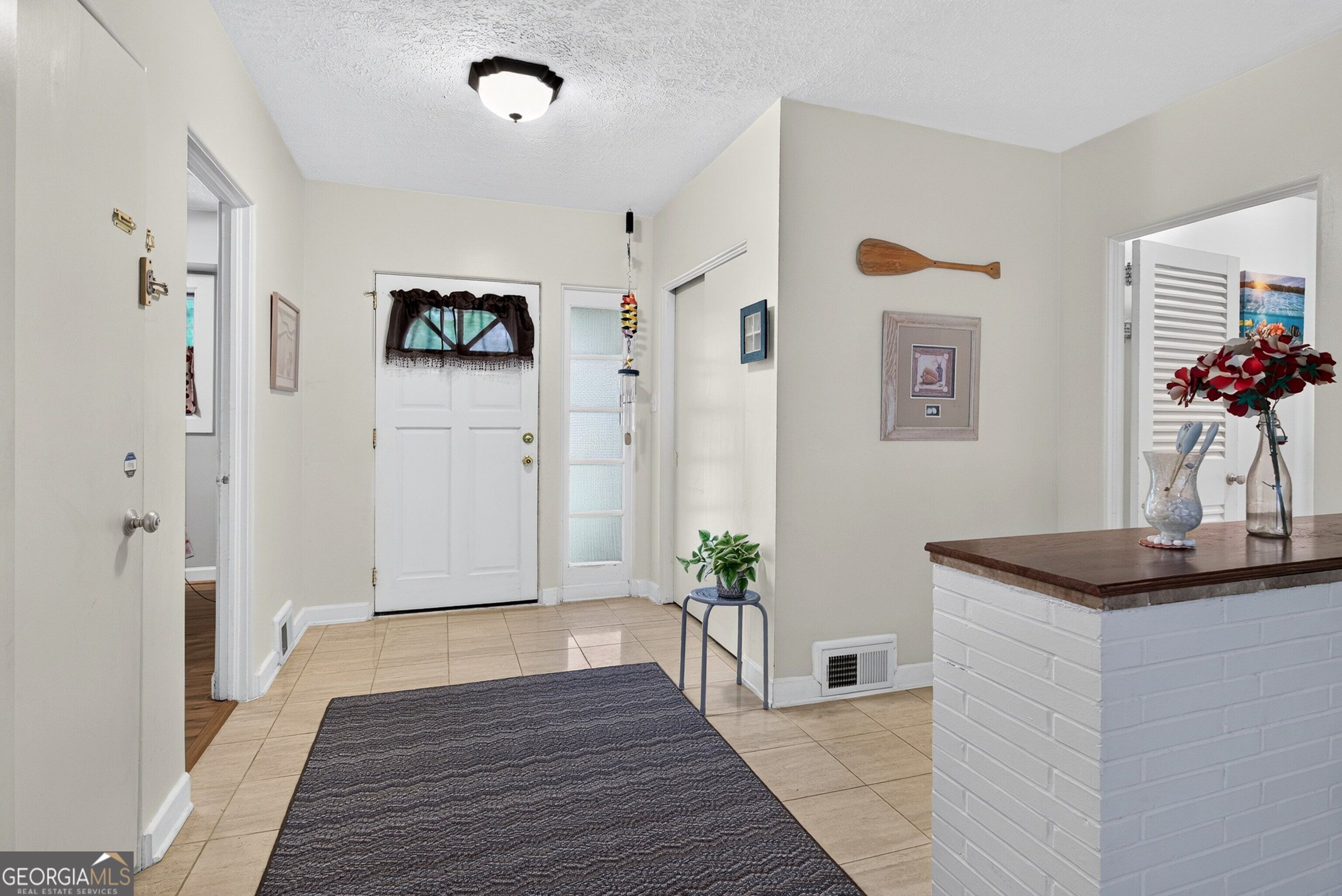 514 Farris Boulevard Property Photo 8