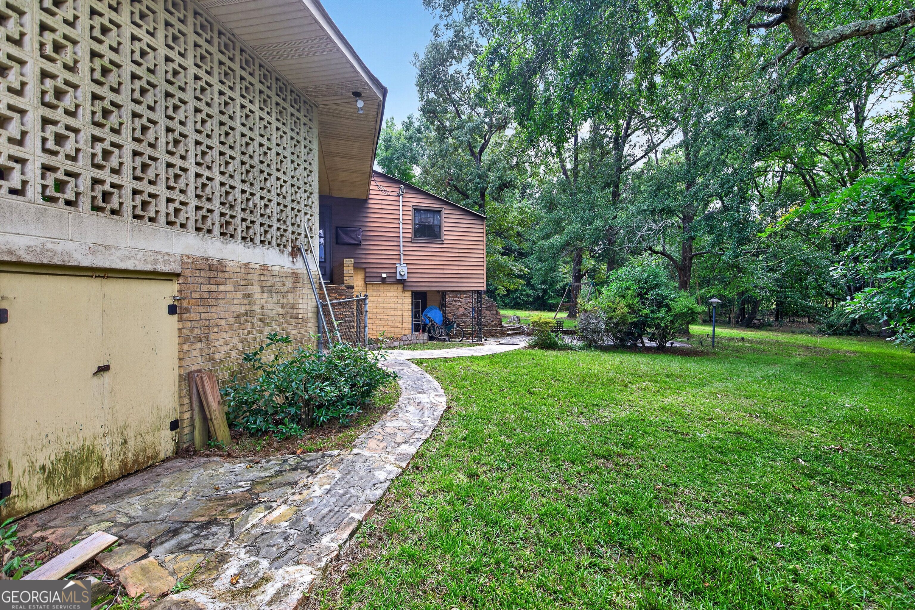 514 Farris Boulevard Property Photo 47