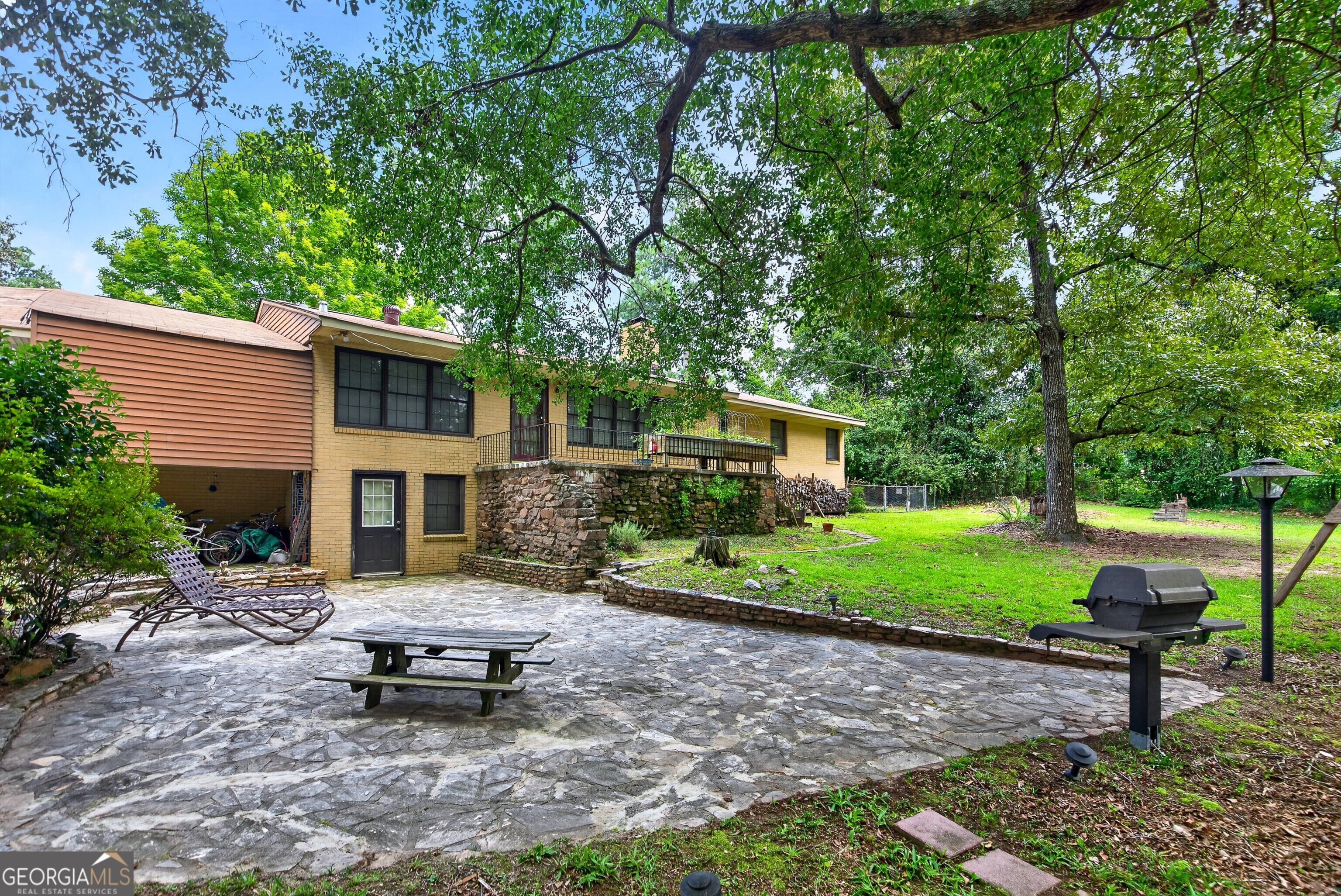 514 Farris Boulevard Property Photo 48