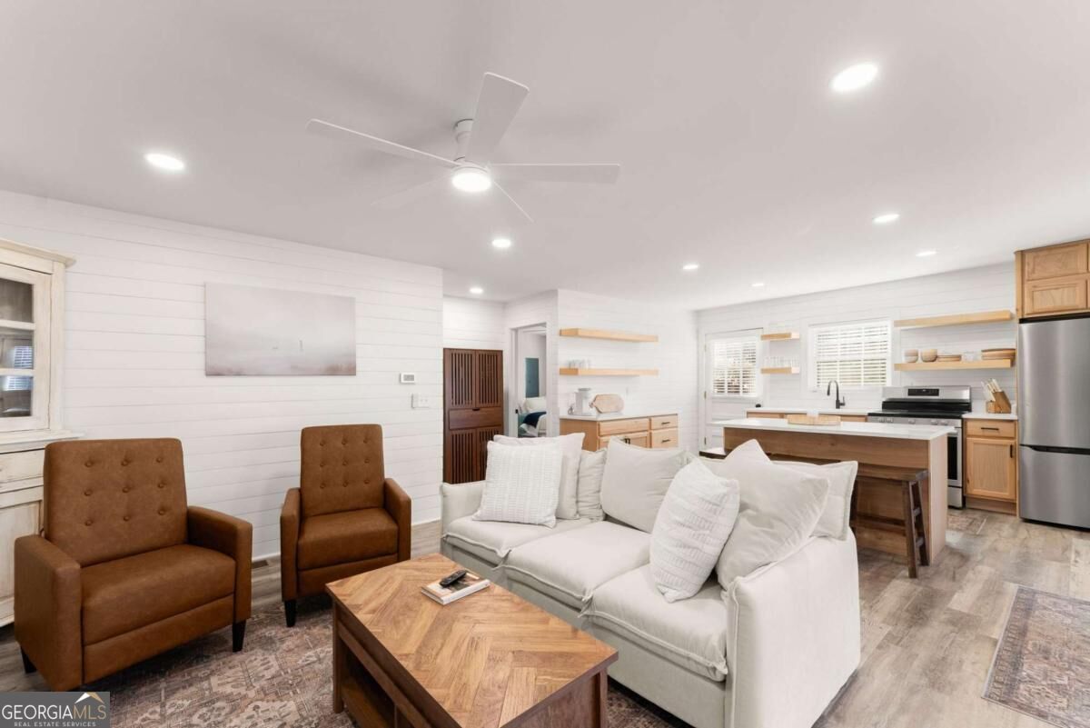 3655 Lodgehaven Circle Property Photo 10